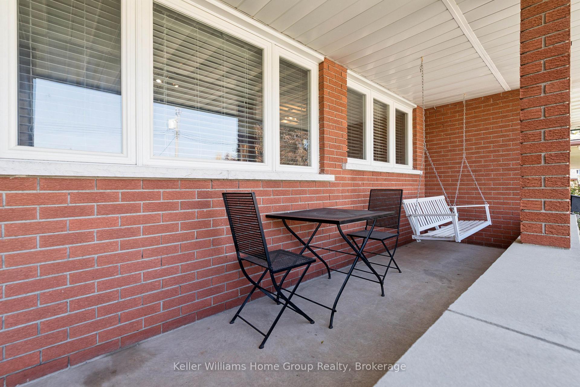 Photo 37 of 61 Fairlawn Road, Kitchener, Vanier - Kitchener — HOMEH