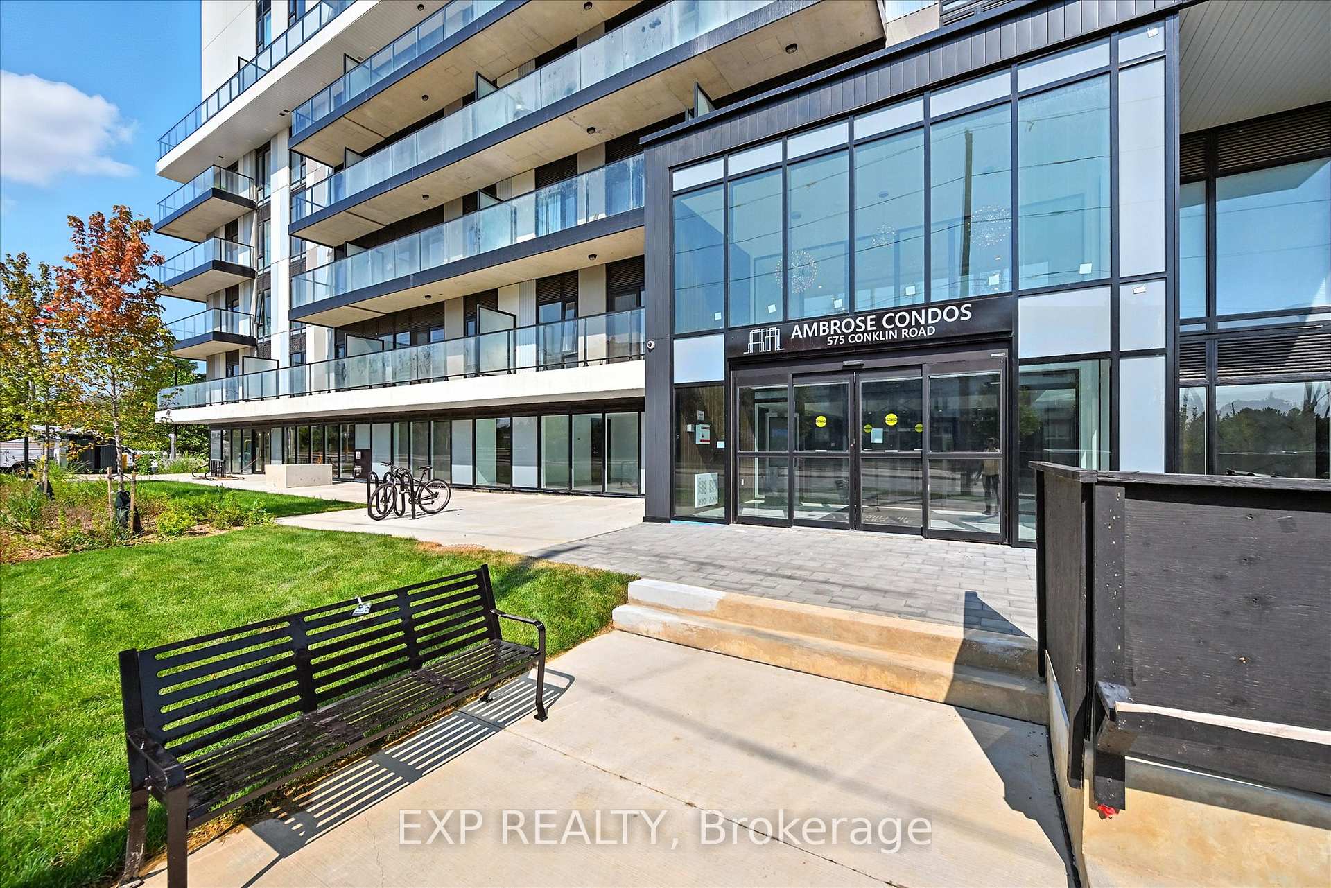 Photo 2 of Unit 1020, 575 Conklin Road, Brant, Brantford Twp — HOMEH