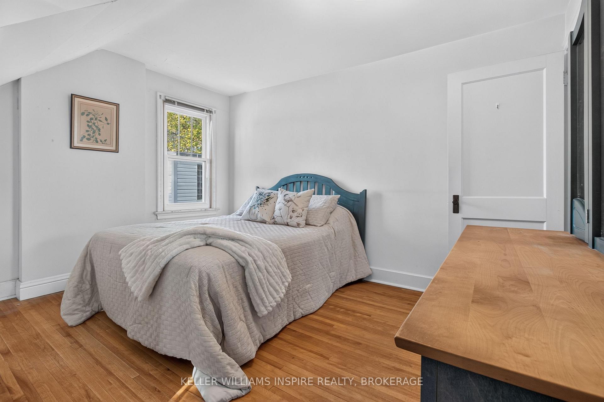Photo 25 of 95 Dundas Street, Kingston, Central City East — HOMEH