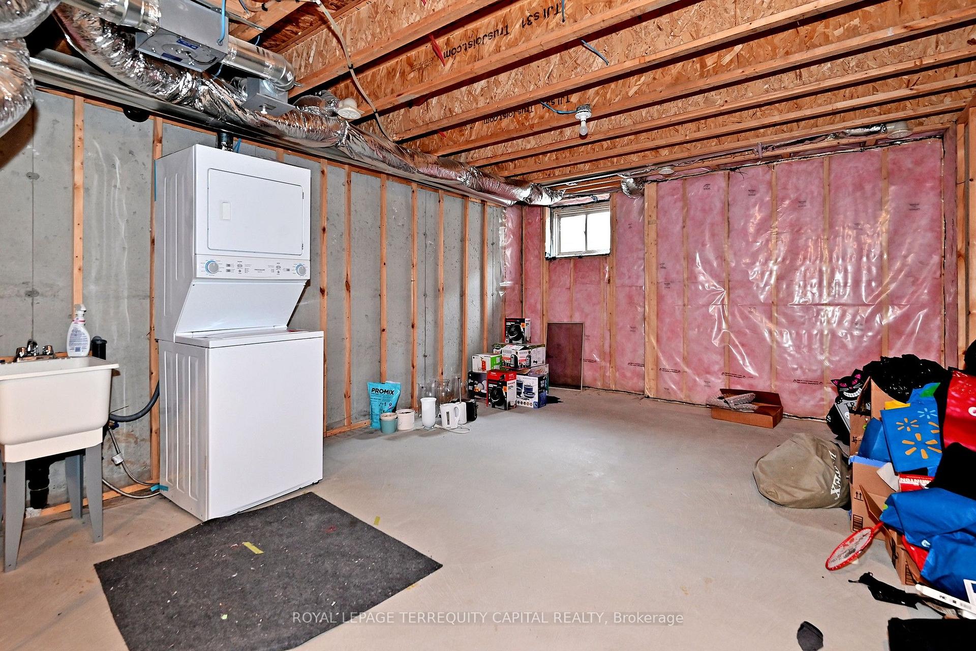 Photo 40 of 101 William Duncan Road, North York, Downsview-Roding-CFB — HOMEH
