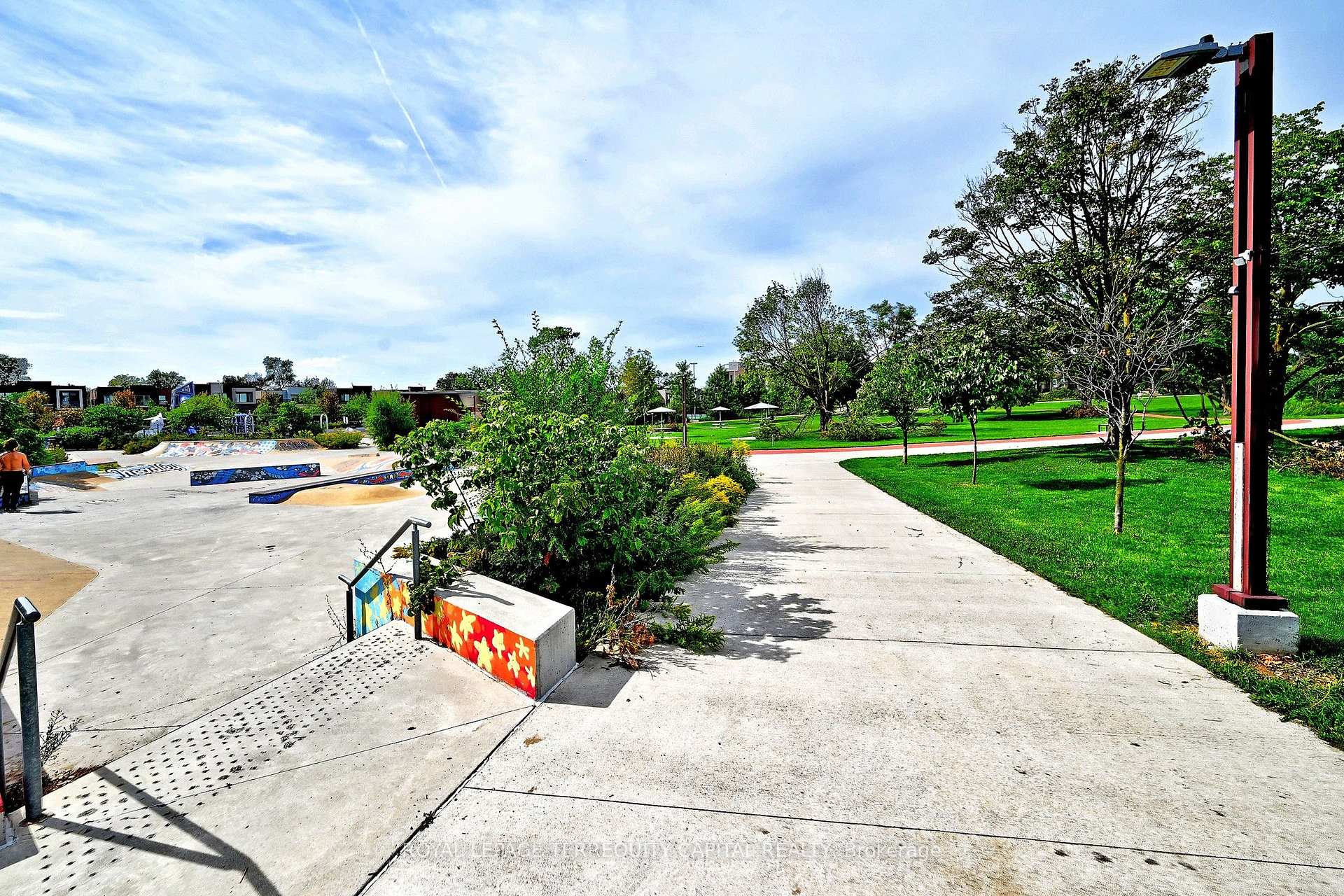 Photo 46 of 101 William Duncan Road, North York, Downsview-Roding-CFB — HOMEH