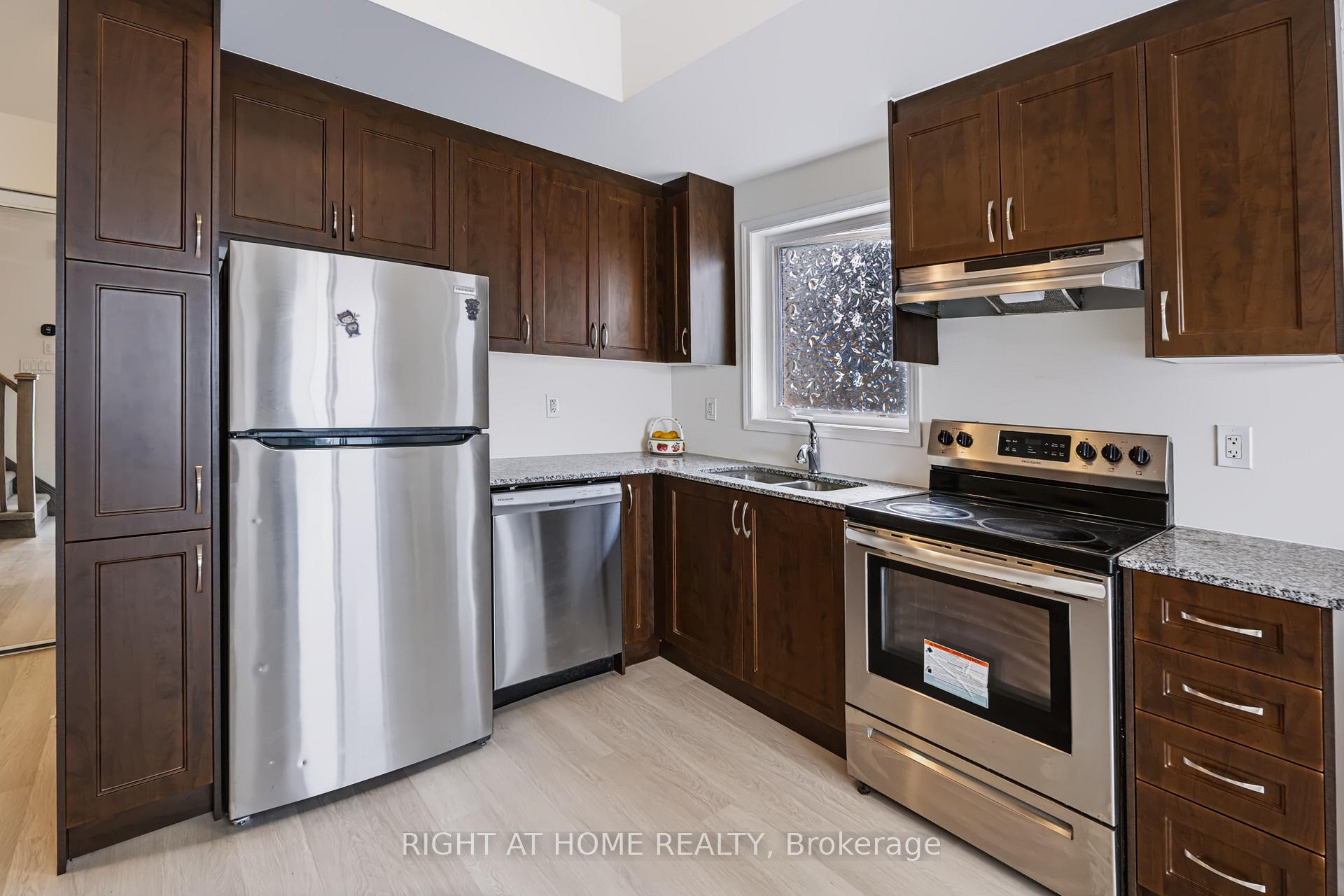 Photo 3 of Unit 429, 2789 Eglinton Avenue E, Scarborough, Eglinton East — HOMEH