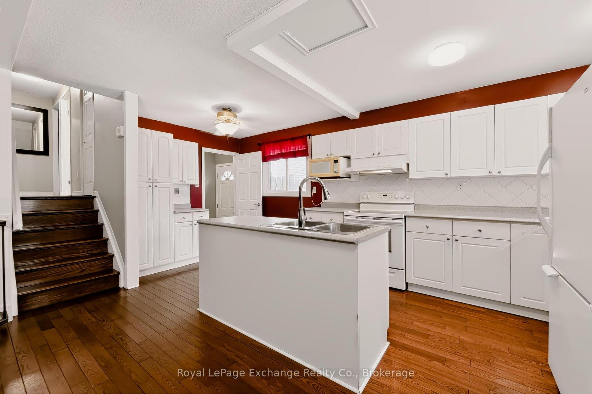 Photo 13 of 672 Palmateer Drive, Kincardine — HOMEH