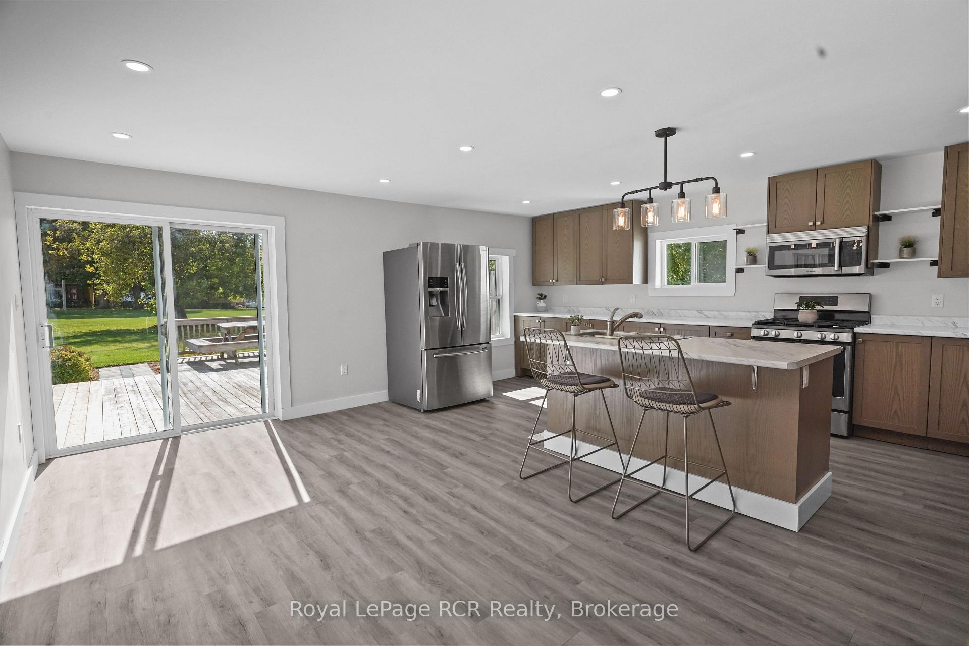Photo 4 of 1064 Mill Street, Howick — HOMEH