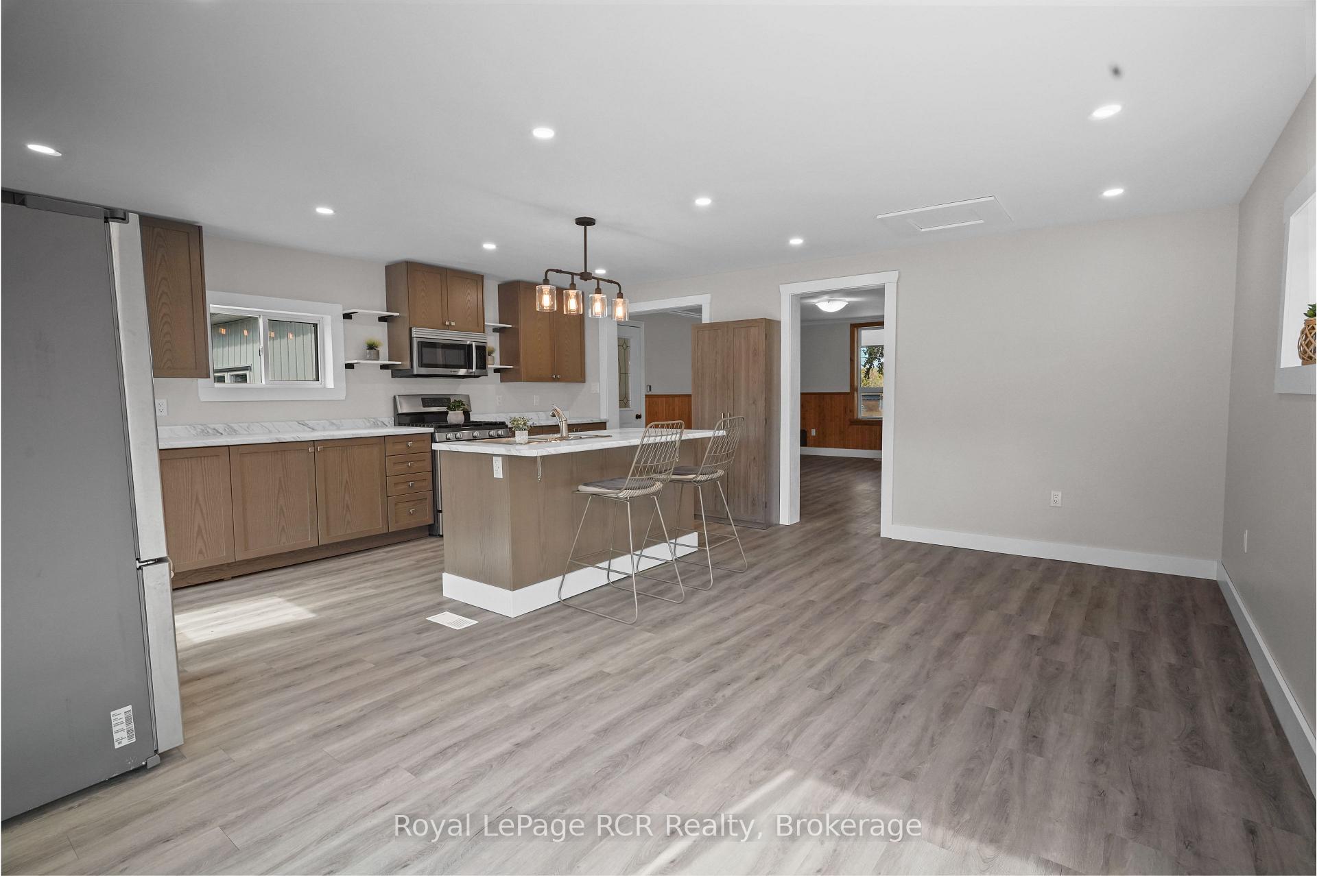 Photo 11 of 1064 Mill Street, Howick — HOMEH