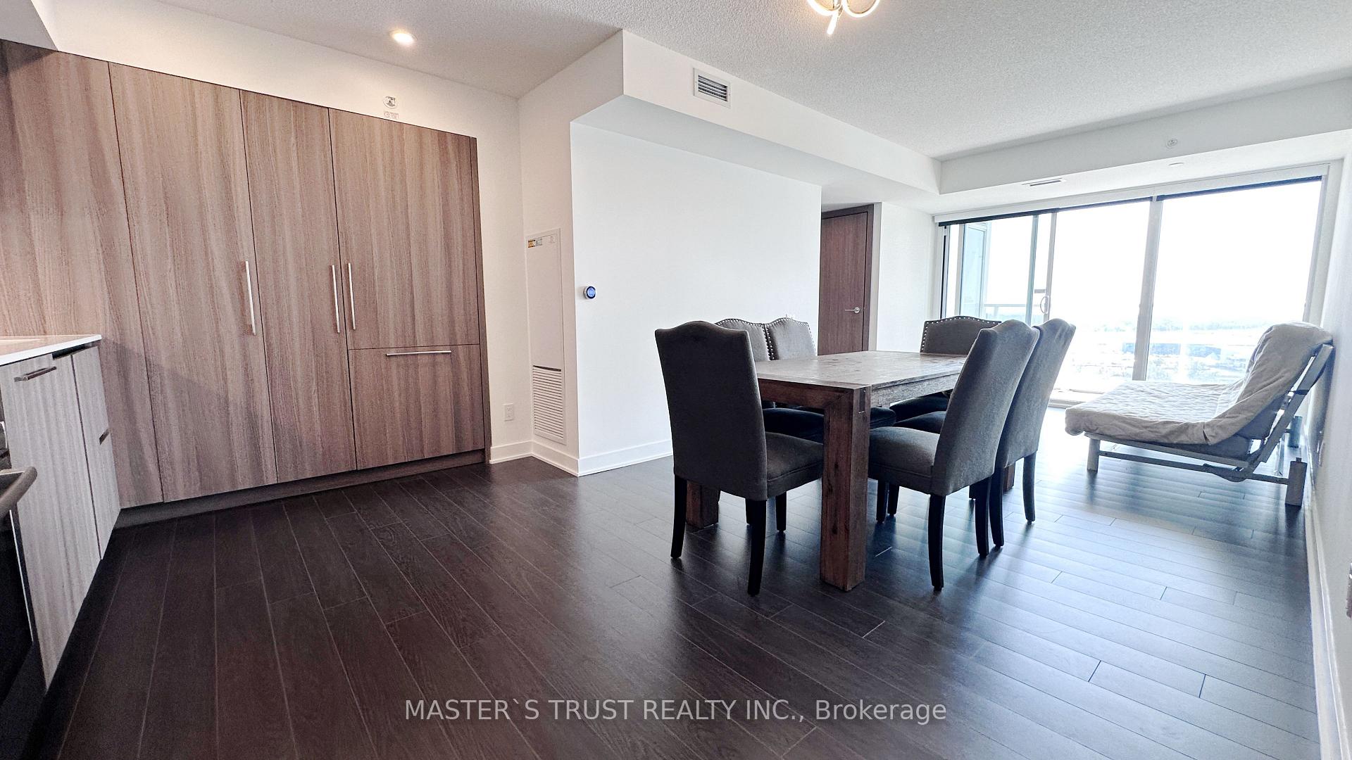 Photo 6 of Unit 1715, 17 Bathurst Street, Toronto, Waterfront Communities — HOMEH
