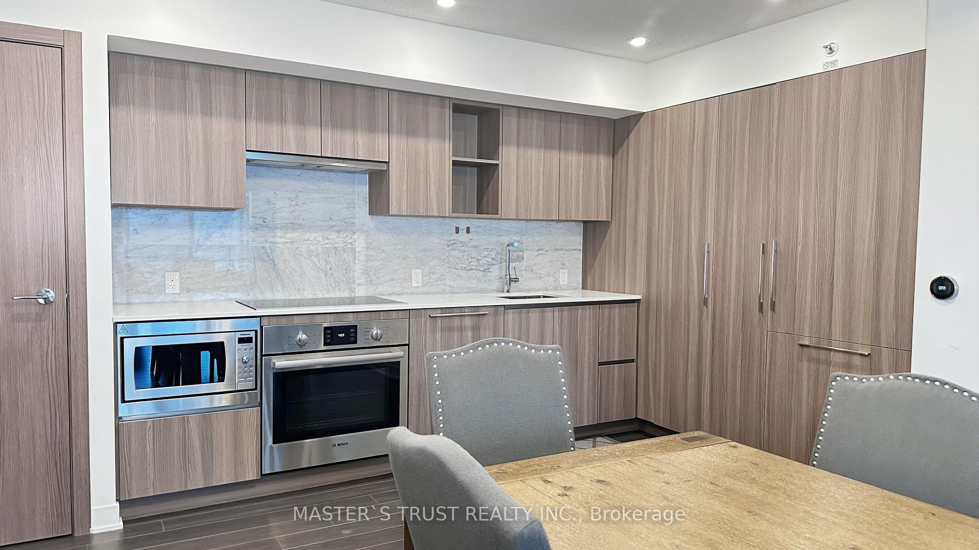 Photo 11 of Unit 1715, 17 Bathurst Street, Toronto, Waterfront Communities — HOMEH