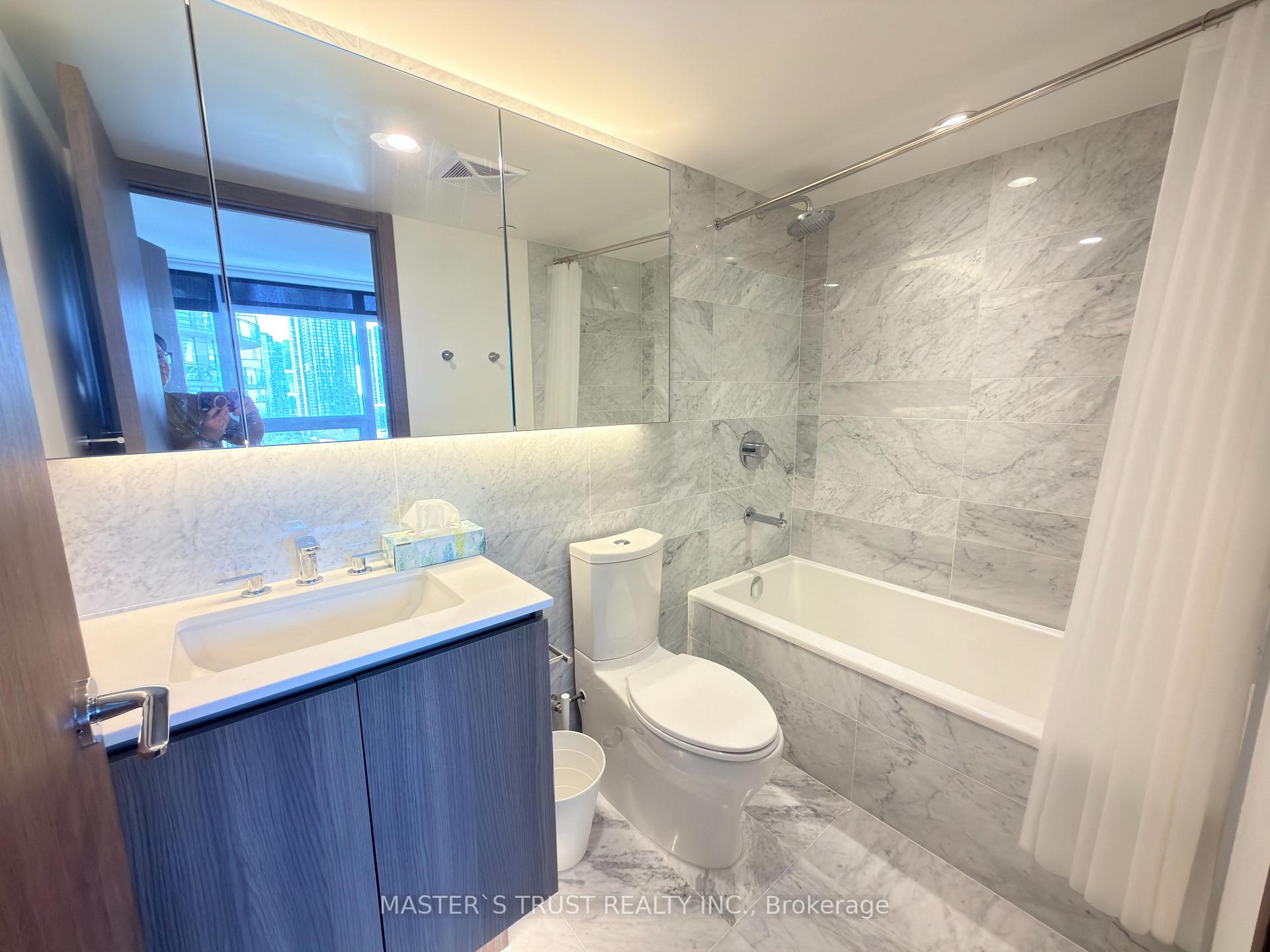 Photo 21 of Unit 1715, 17 Bathurst Street, Toronto, Waterfront Communities — HOMEH