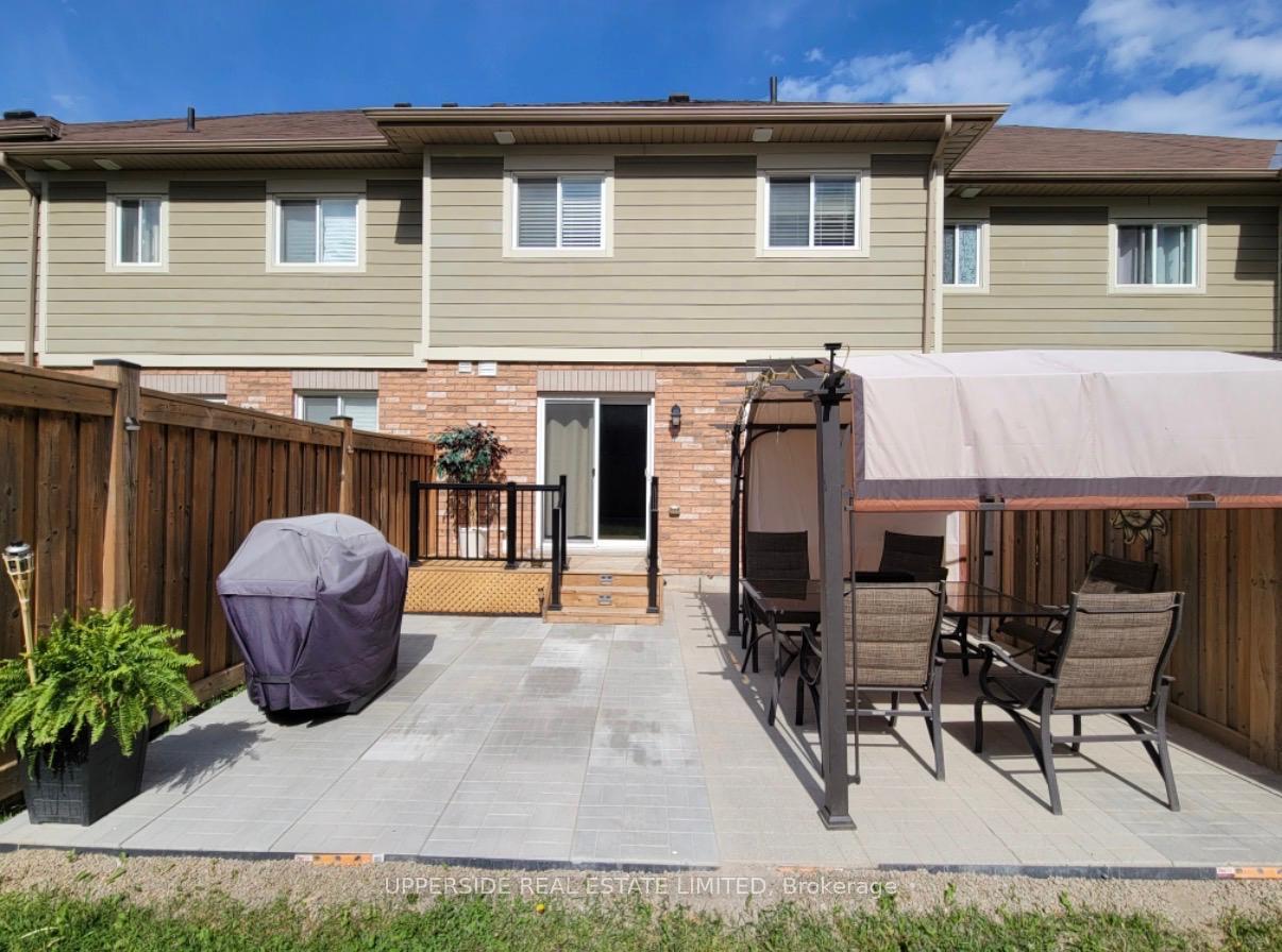 Photo 14 of 2084 Gibson Street, Innisfil, Alcona — HOMEH