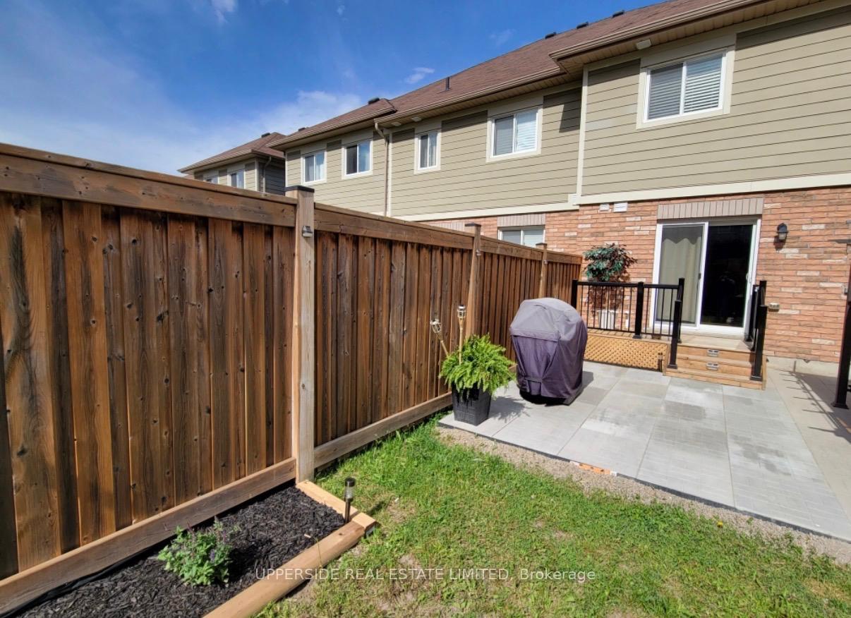 Photo 15 of 2084 Gibson Street, Innisfil, Alcona — HOMEH