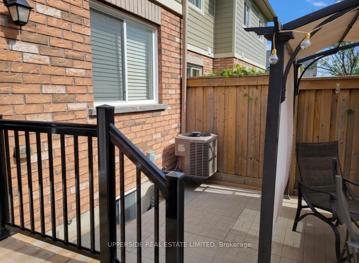 Photo 6 of 2084 Gibson Street, Innisfil, Alcona — HOMEH