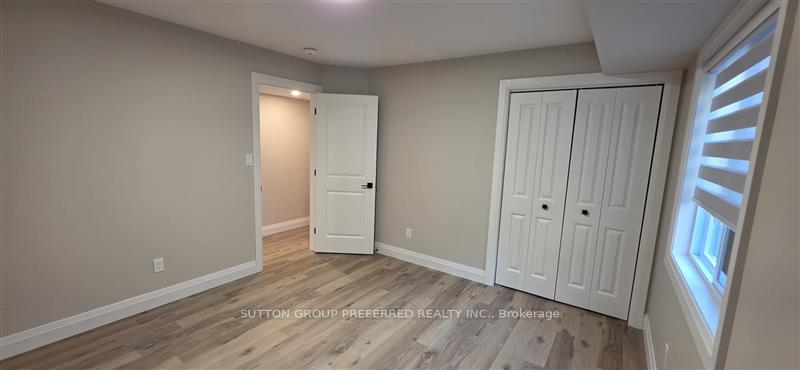Photo 15 of Unit 4, 118 Scott Street, Strathroy-Caradoc, SE — HOMEH