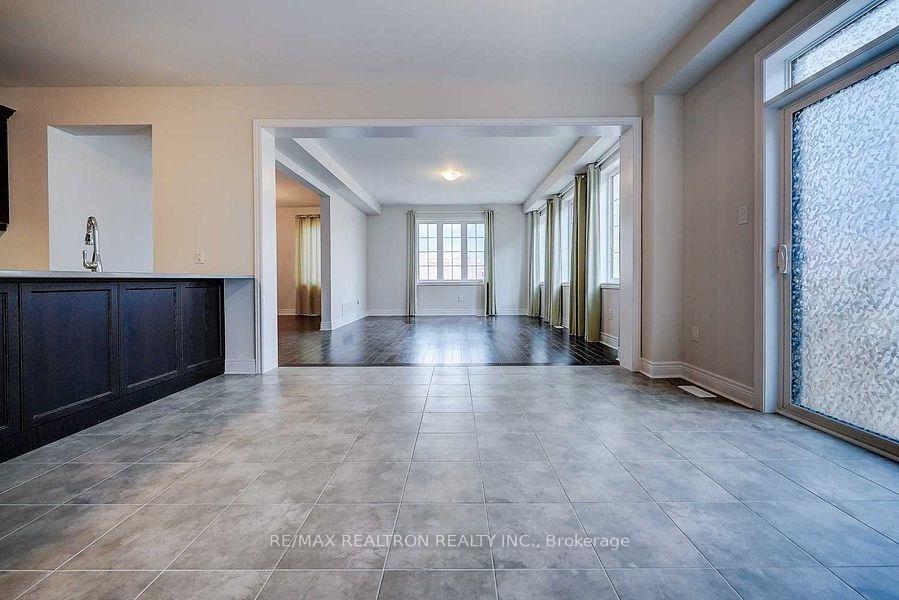 Photo 14 of 78 Jinnah Avenue, Markham, Middlefield — HOMEH