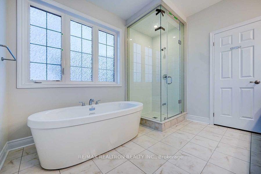 Photo 25 of 78 Jinnah Avenue, Markham, Middlefield — HOMEH