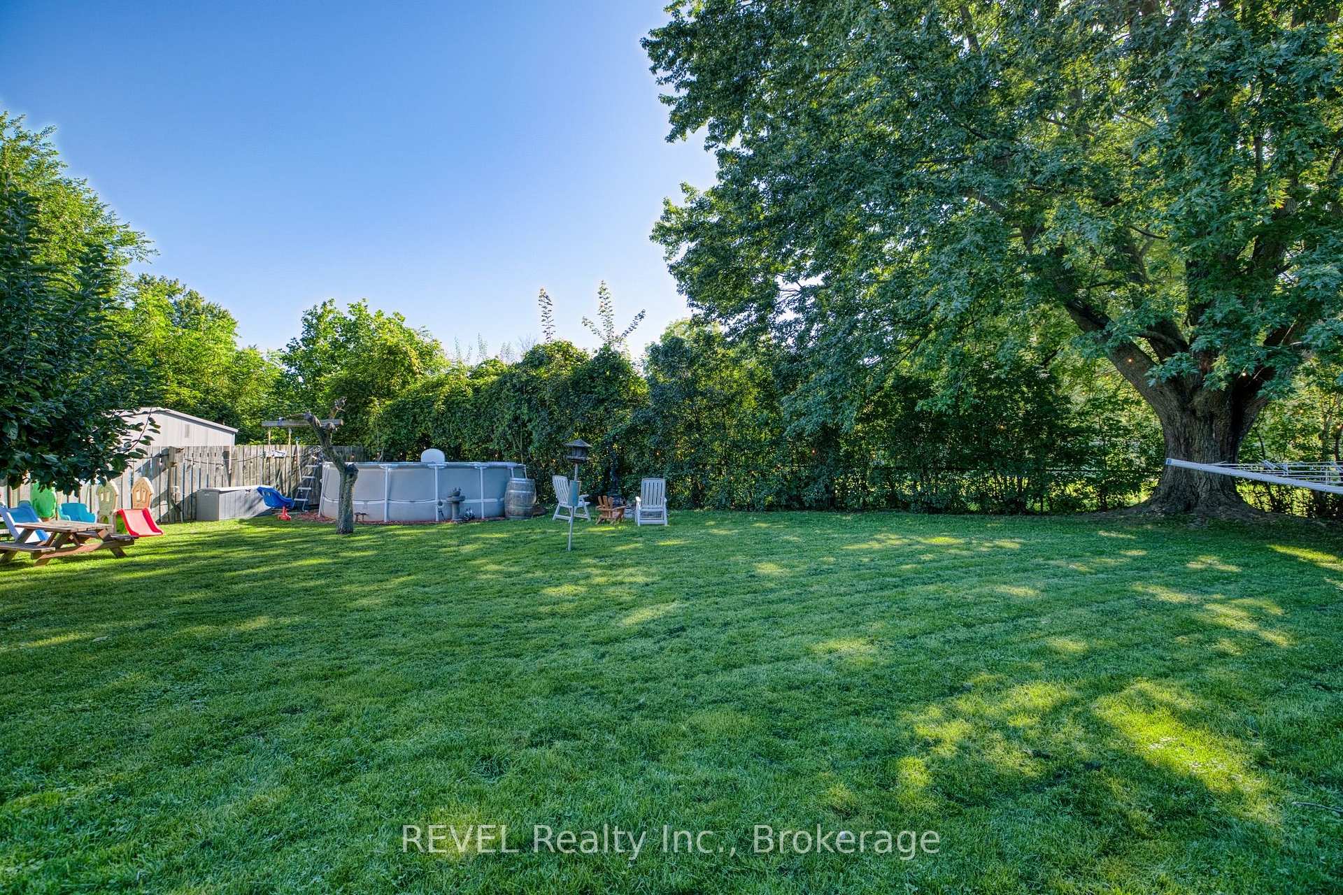 Photo 38 of 5608 Glamis Crescent, Niagara Falls, Hospital — HOMEH