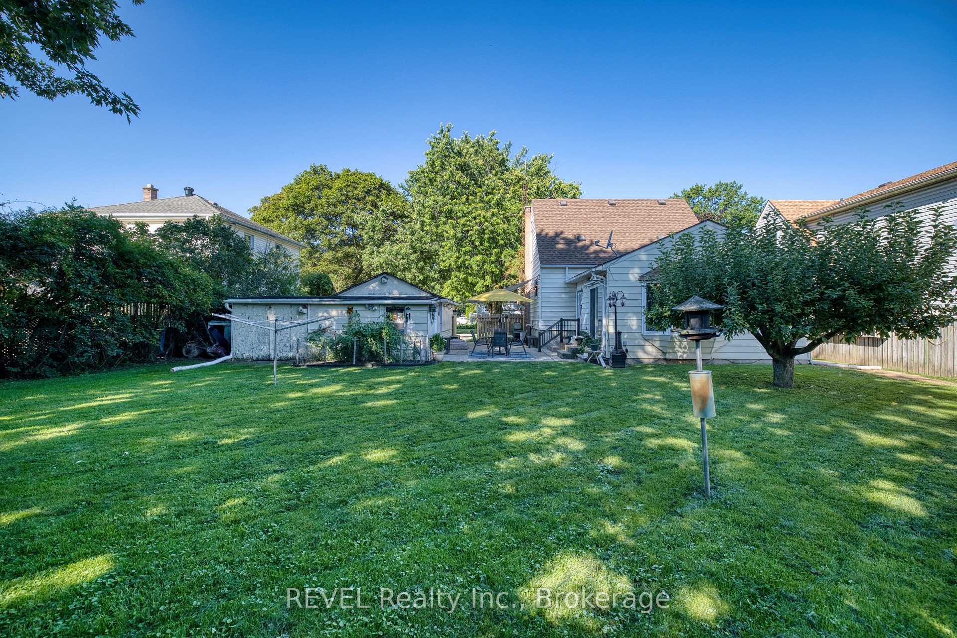 Photo 39 of 5608 Glamis Crescent, Niagara Falls, Hospital — HOMEH