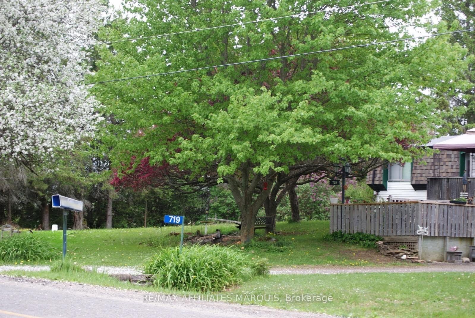 Photo of 719 Ireland Road