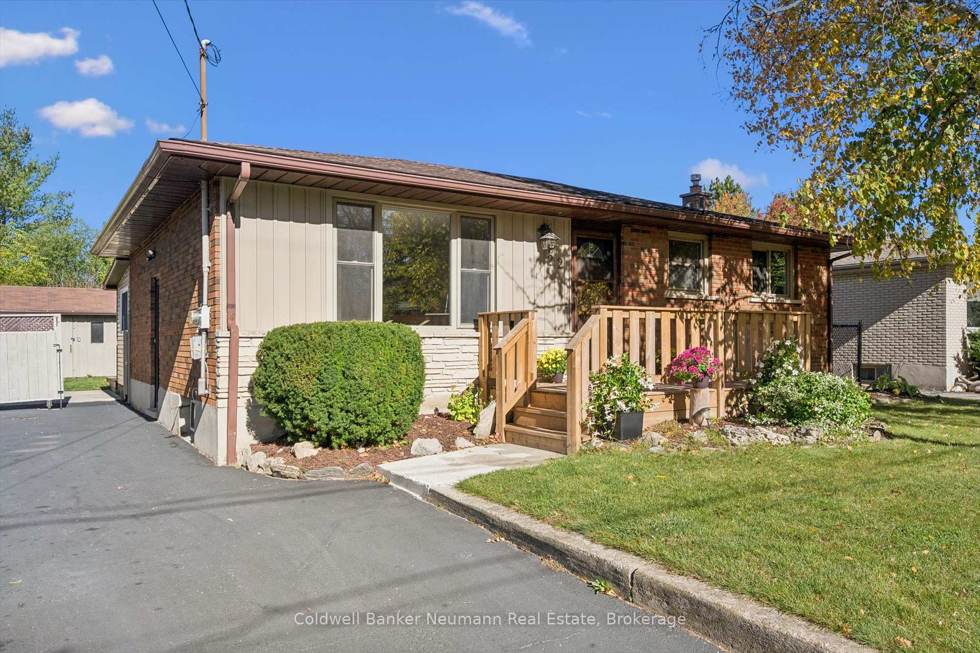 Photo 7 of 22 Carter Drive, Guelph, Grange Road — HOMEH