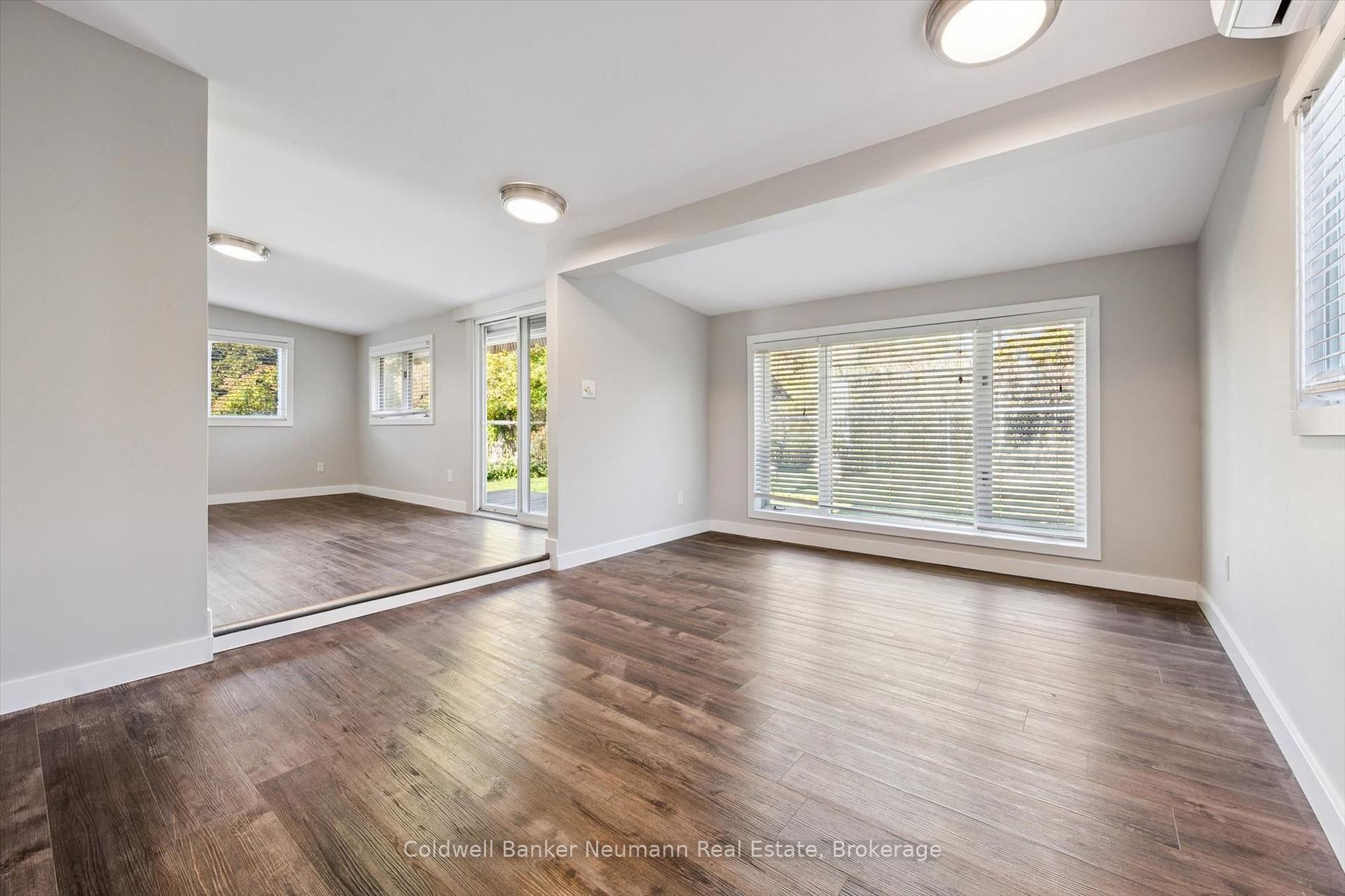 Photo 24 of 22 Carter Drive, Guelph, Grange Road — HOMEH