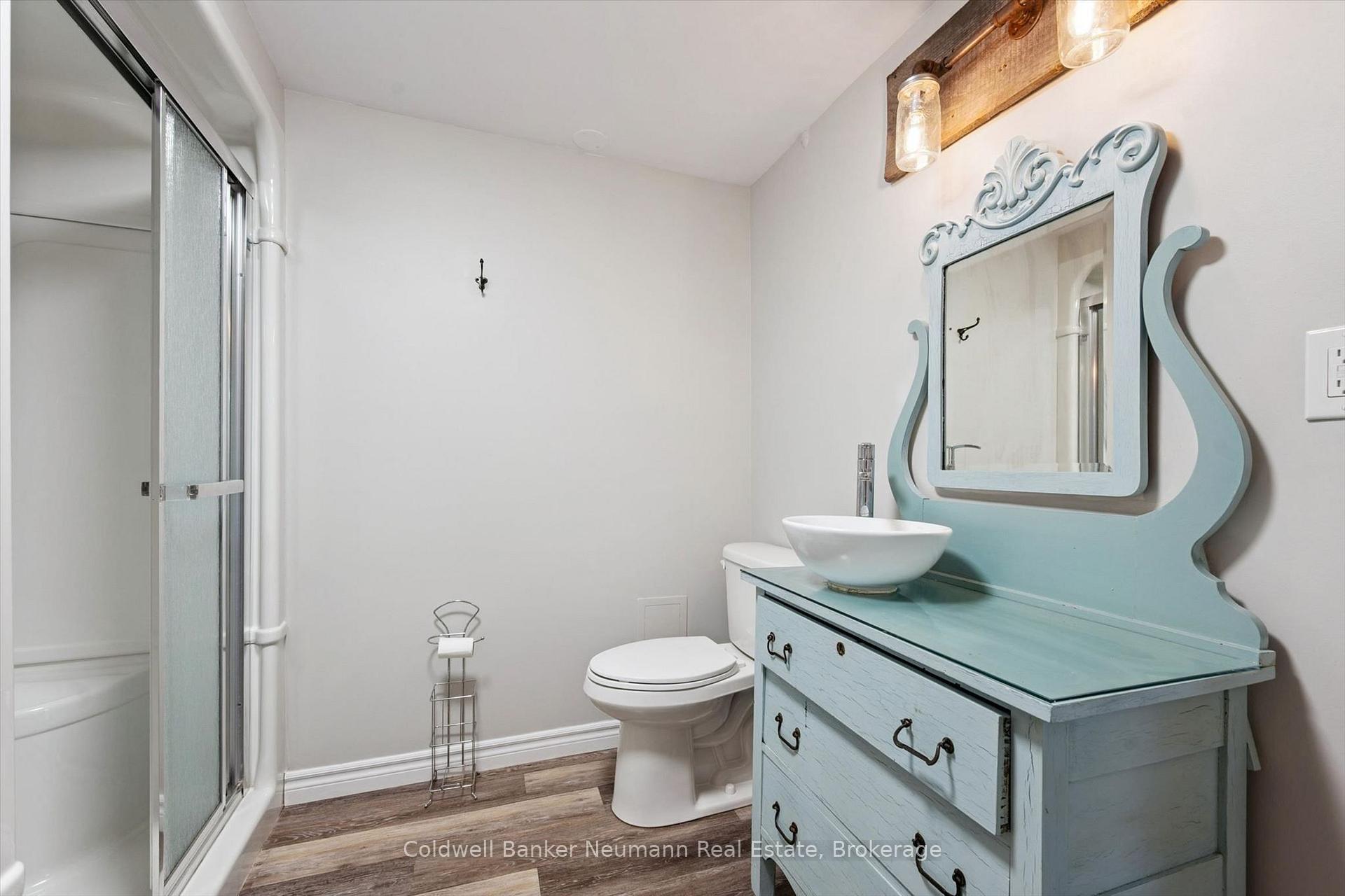 Photo 33 of 22 Carter Drive, Guelph, Grange Road — HOMEH