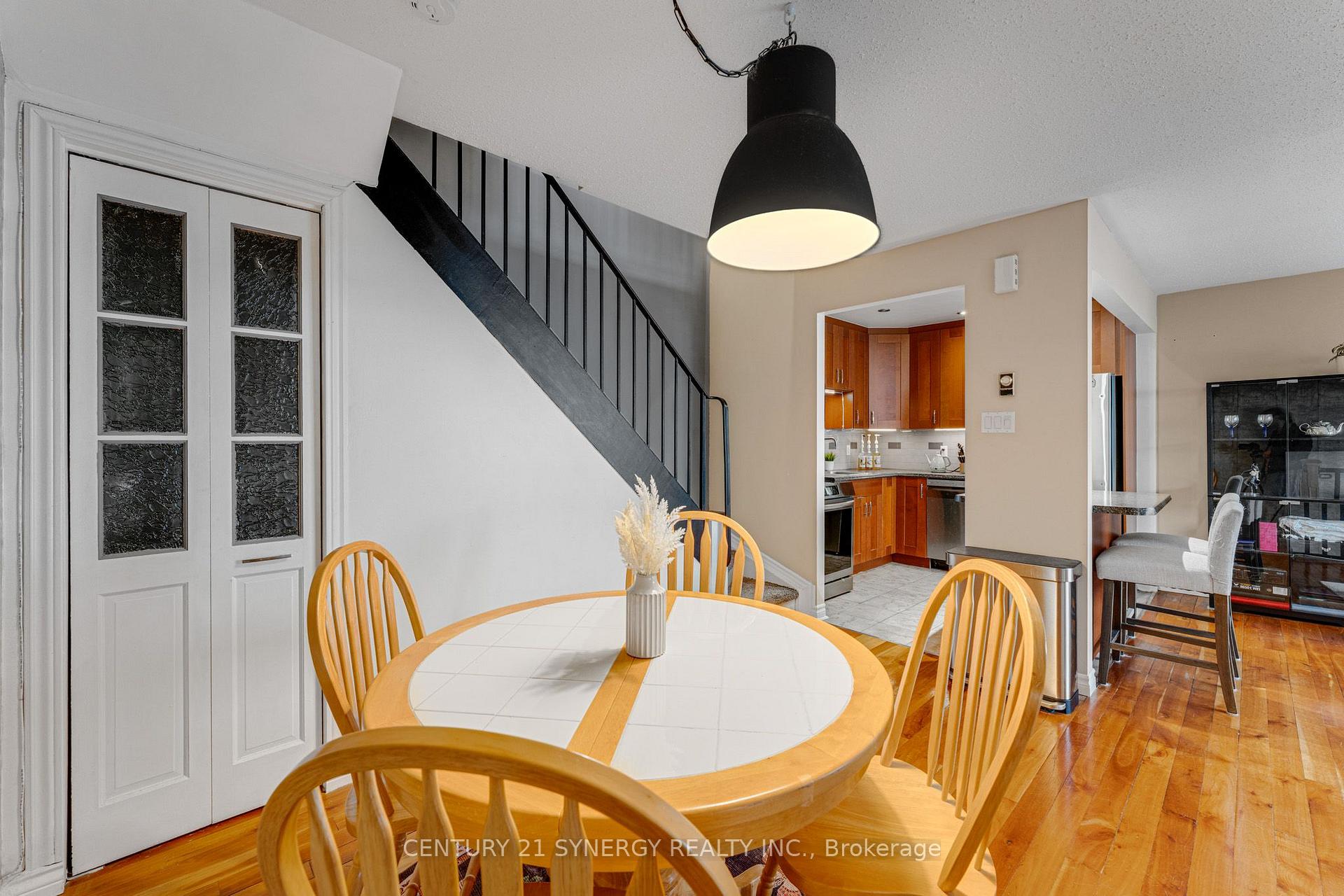 Photo 7 of 19 A Banner Road, Ottawa, Sheahan Estates/Trend Village — HOMEH