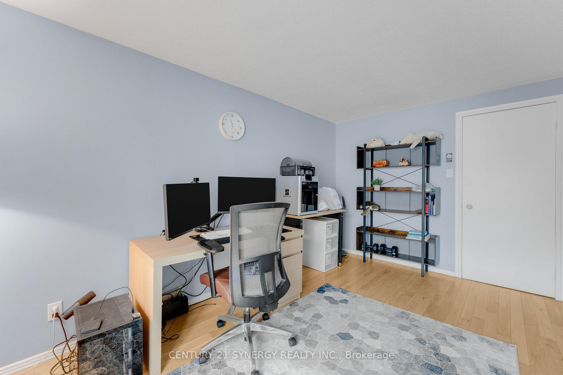 Photo 16 of 19 A Banner Road, Ottawa, Sheahan Estates/Trend Village — HOMEH
