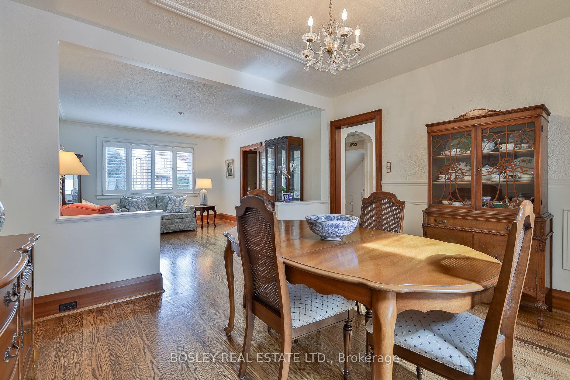 Photo 9 of 41 St Cuthberts Road, Toronto, Leaside — HOMEH