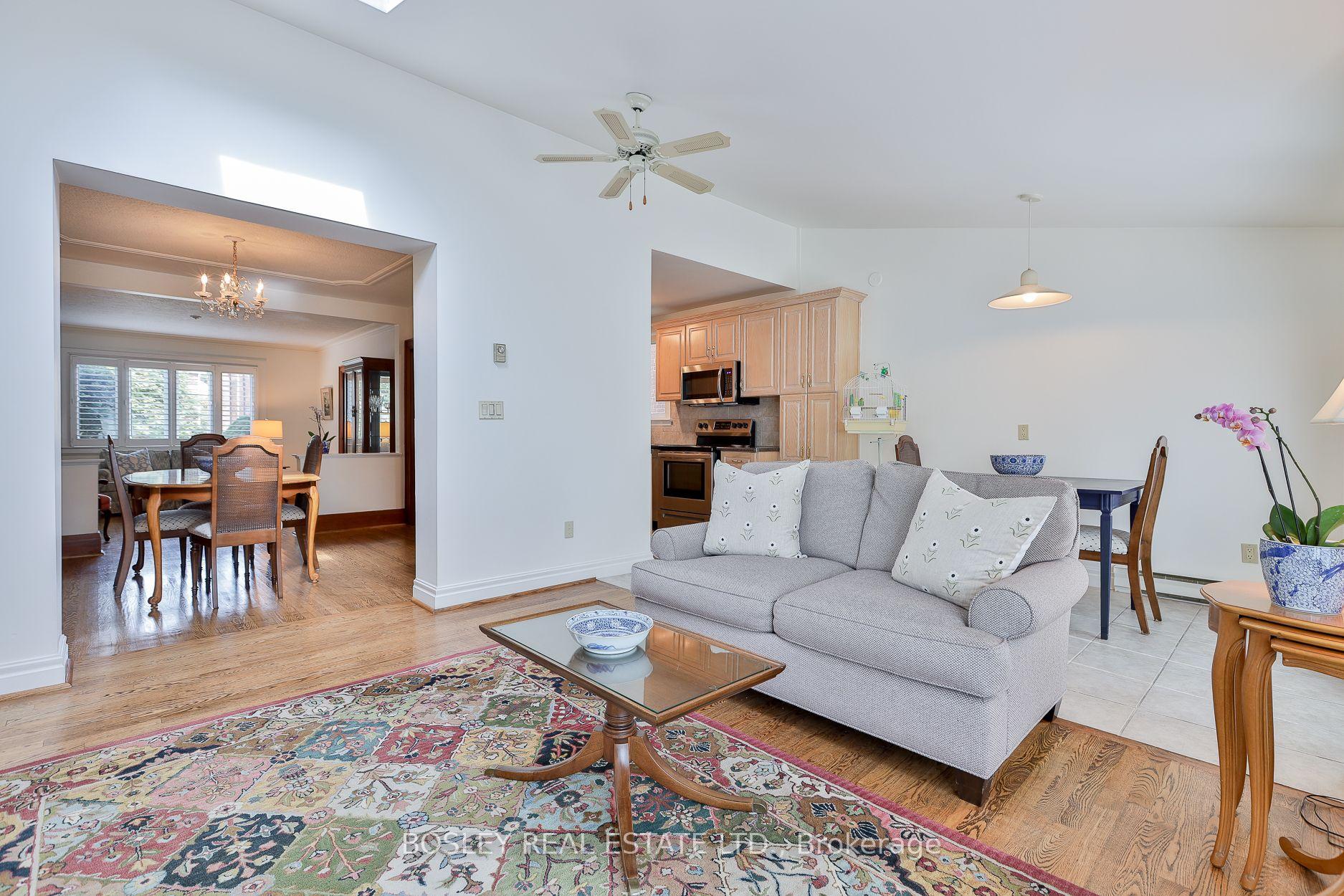 Photo 11 of 41 St Cuthberts Road, Toronto, Leaside — HOMEH