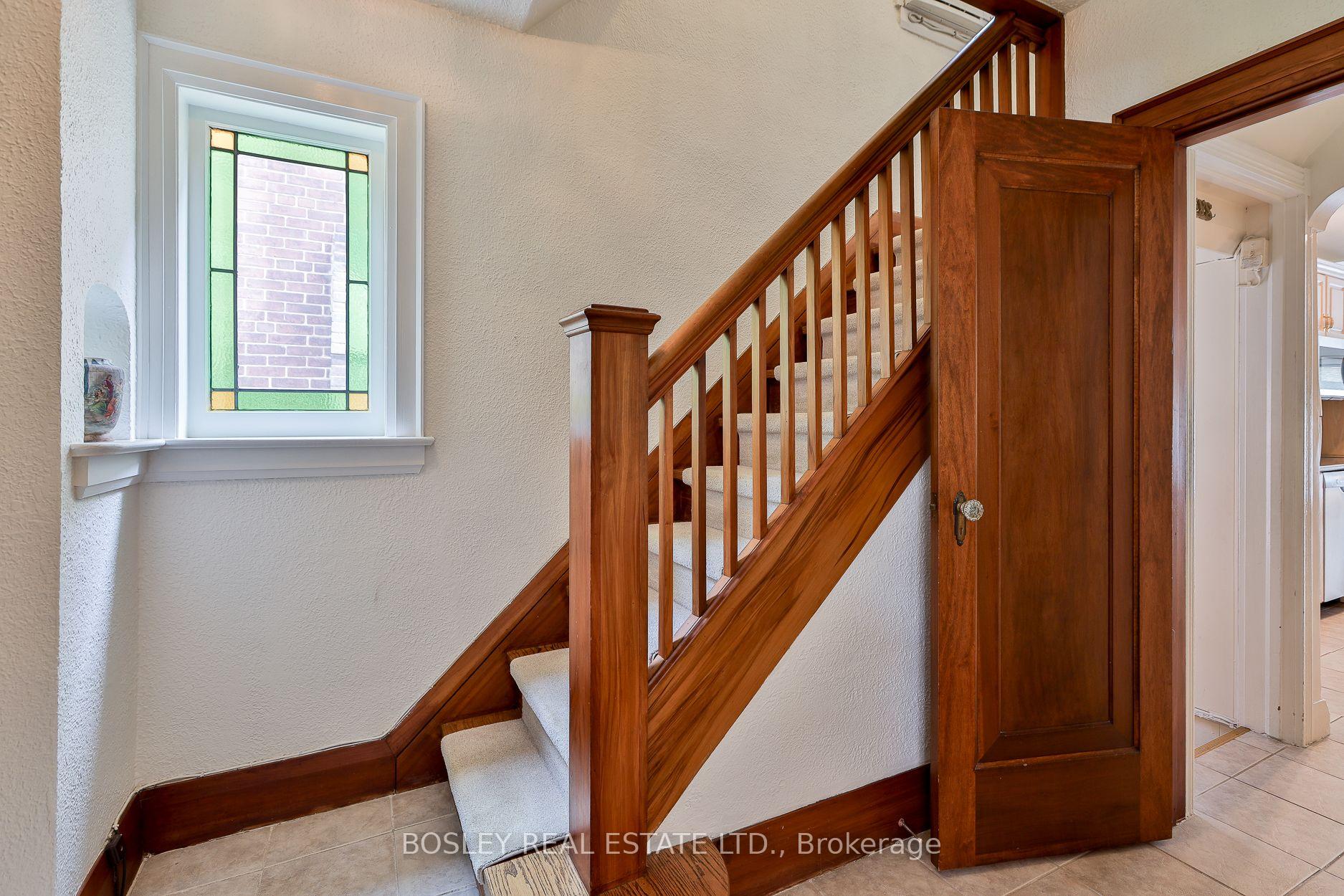 Photo 19 of 41 St Cuthberts Road, Toronto, Leaside — HOMEH