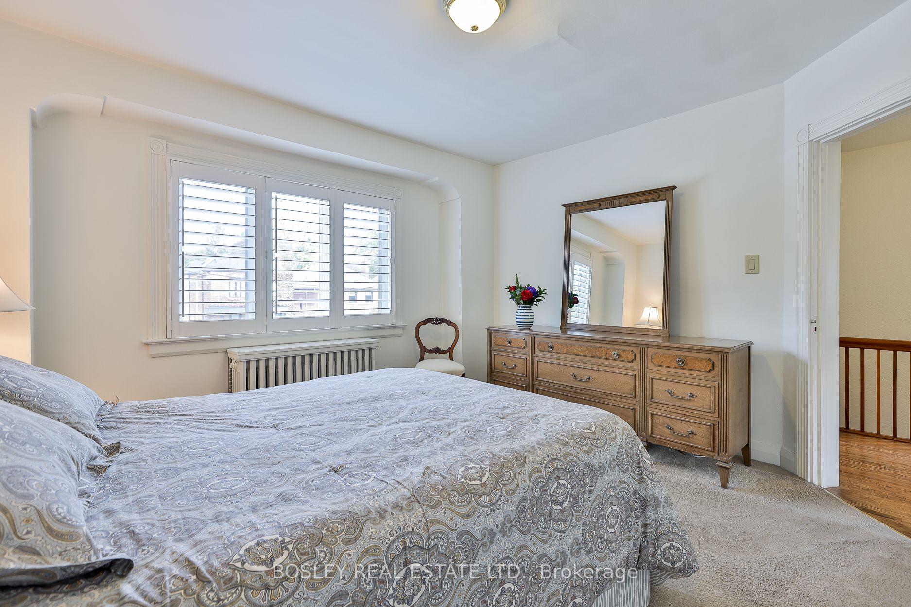Photo 21 of 41 St Cuthberts Road, Toronto, Leaside — HOMEH
