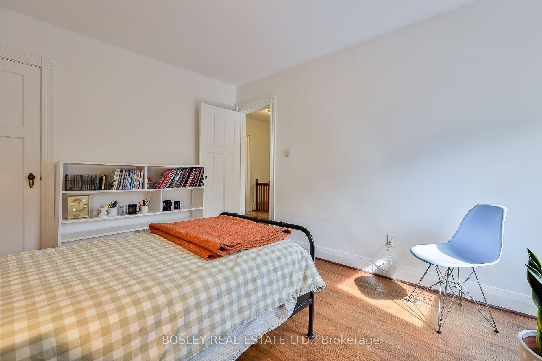 Photo 23 of 41 St Cuthberts Road, Toronto, Leaside — HOMEH
