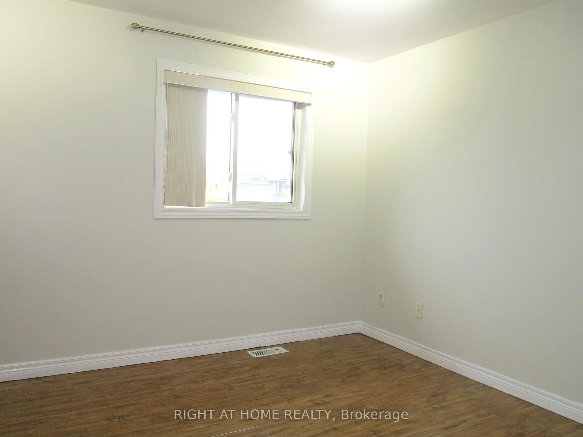 Photo 15 of 101 Joanne Court, Leamington — HOMEH