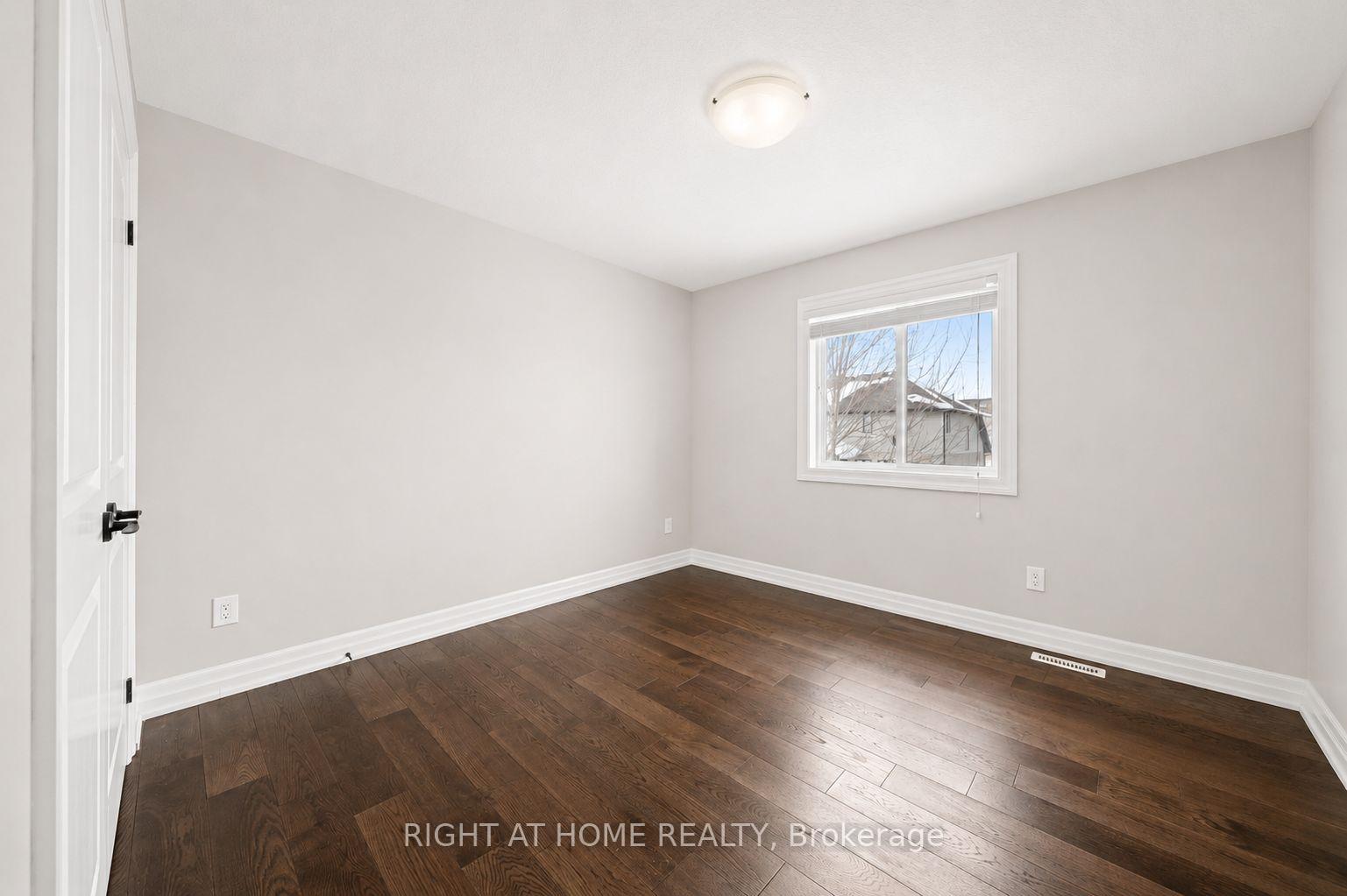 Photo 25 of 6540 Upper Canada Cross, London, South V — HOMEH