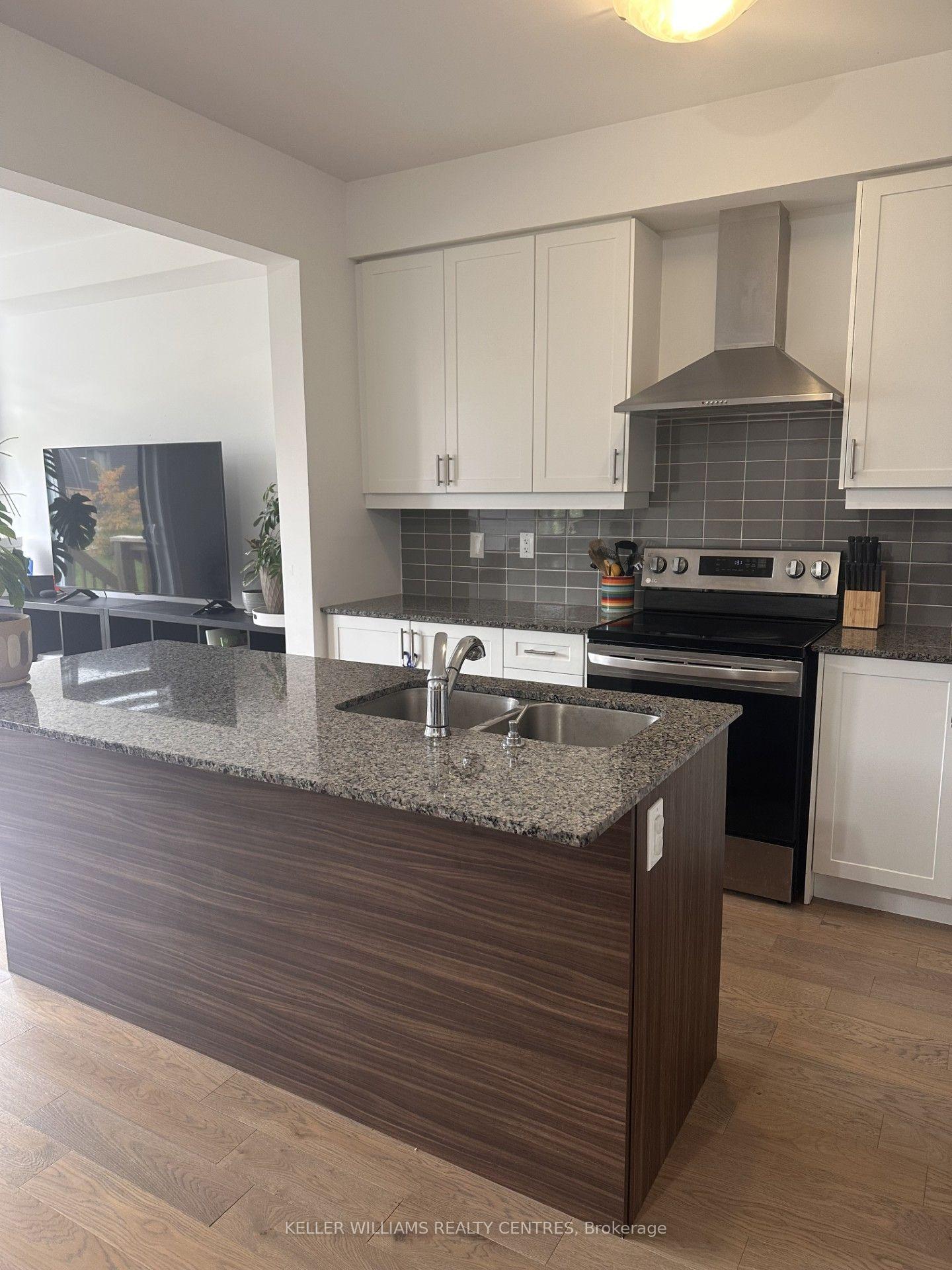 Photo 7 of 44 Eberhardt Drive, Wasaga Beach — HOMEH