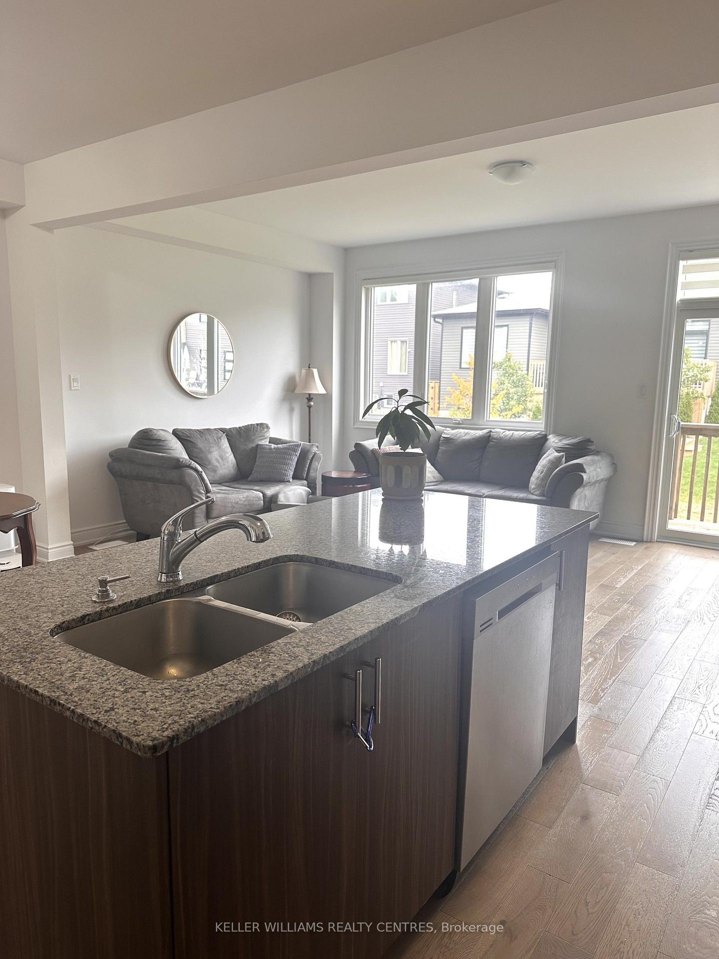 Photo 9 of 44 Eberhardt Drive, Wasaga Beach — HOMEH
