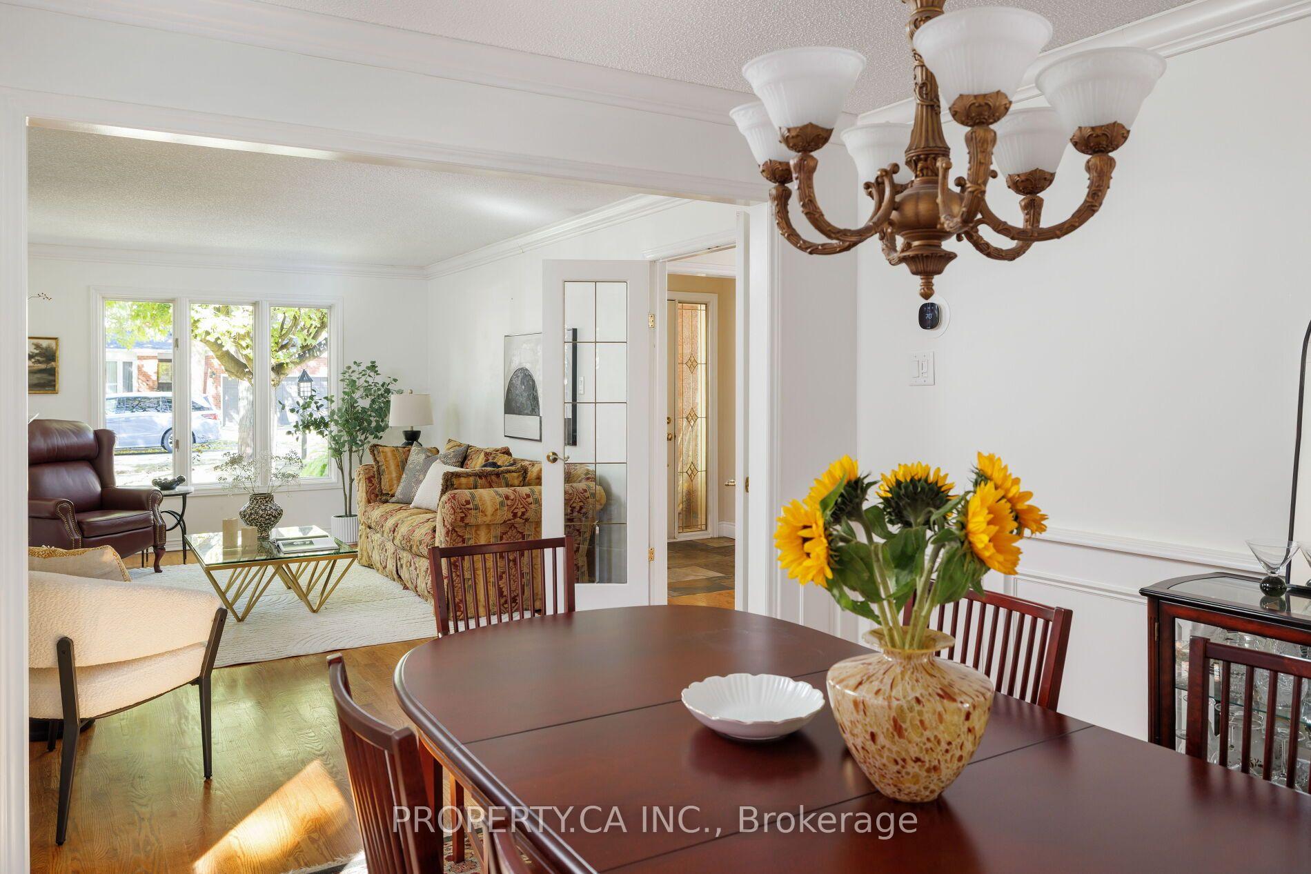 Photo 9 of 2124 Langtry Drive, Oakville, Glen Abbey — HOMEH