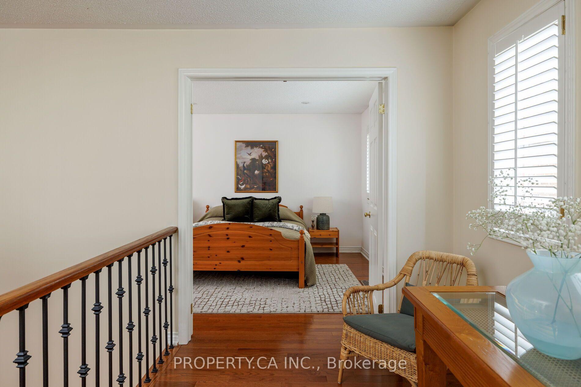 Photo 26 of 2124 Langtry Drive, Oakville, Glen Abbey — HOMEH
