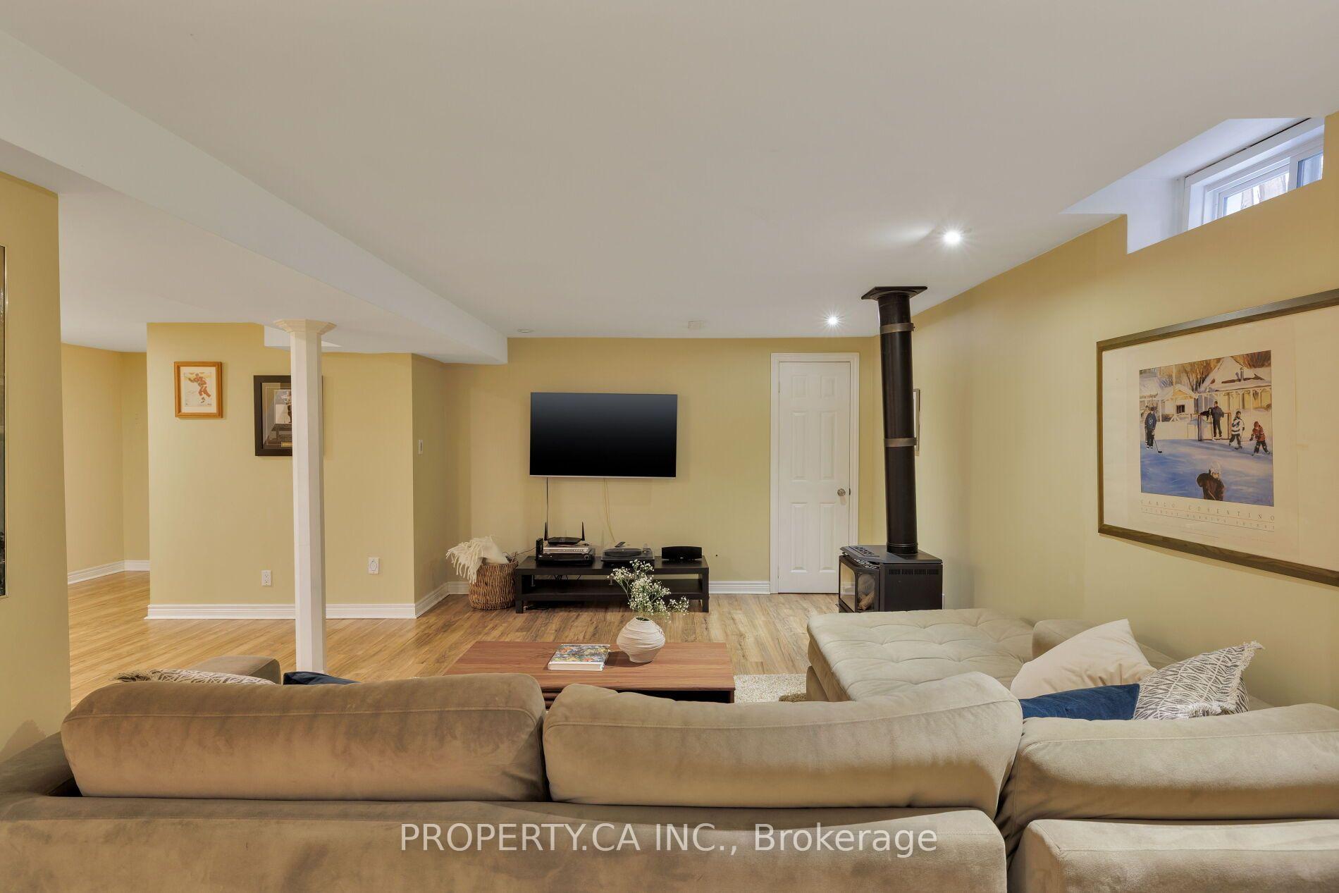 Photo 39 of 2124 Langtry Drive, Oakville, Glen Abbey — HOMEH
