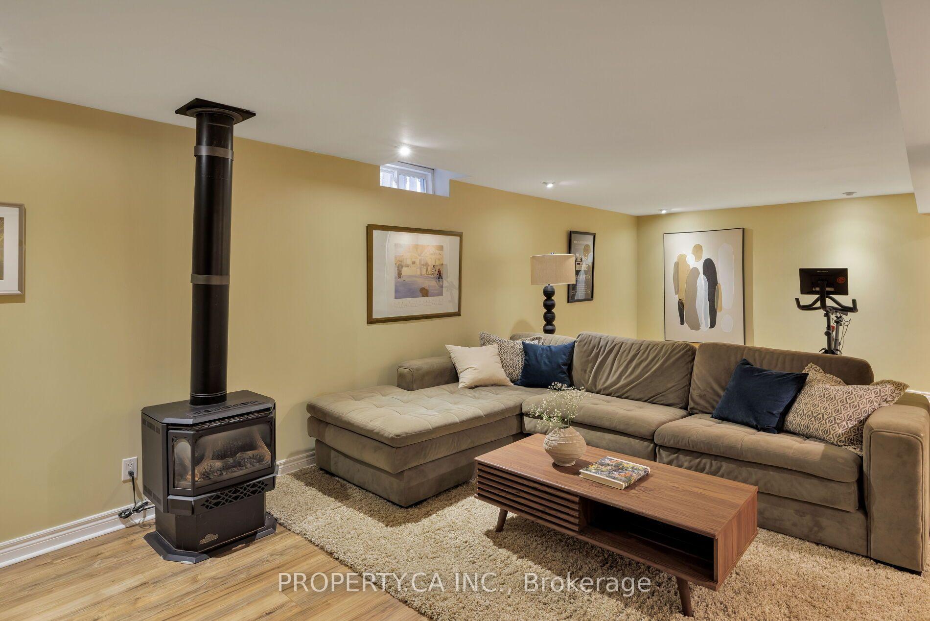 Photo 40 of 2124 Langtry Drive, Oakville, Glen Abbey — HOMEH