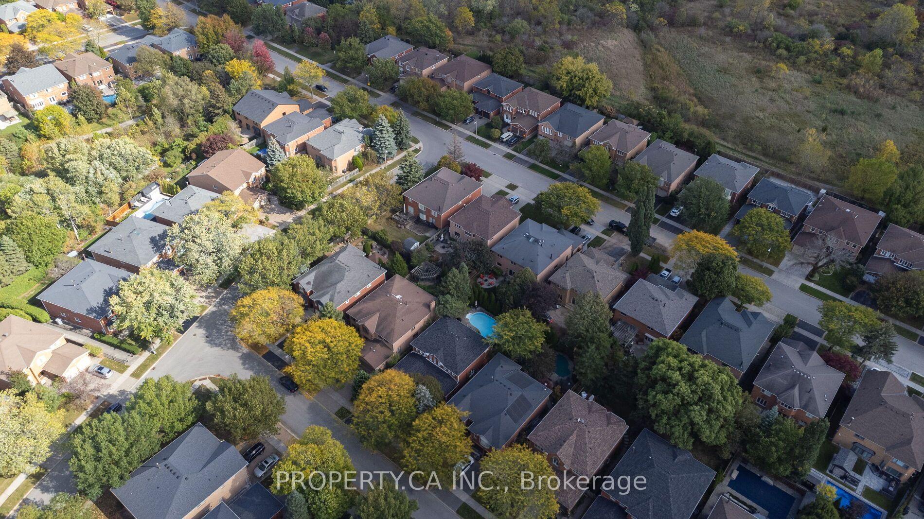 Photo 44 of 2124 Langtry Drive, Oakville, Glen Abbey — HOMEH