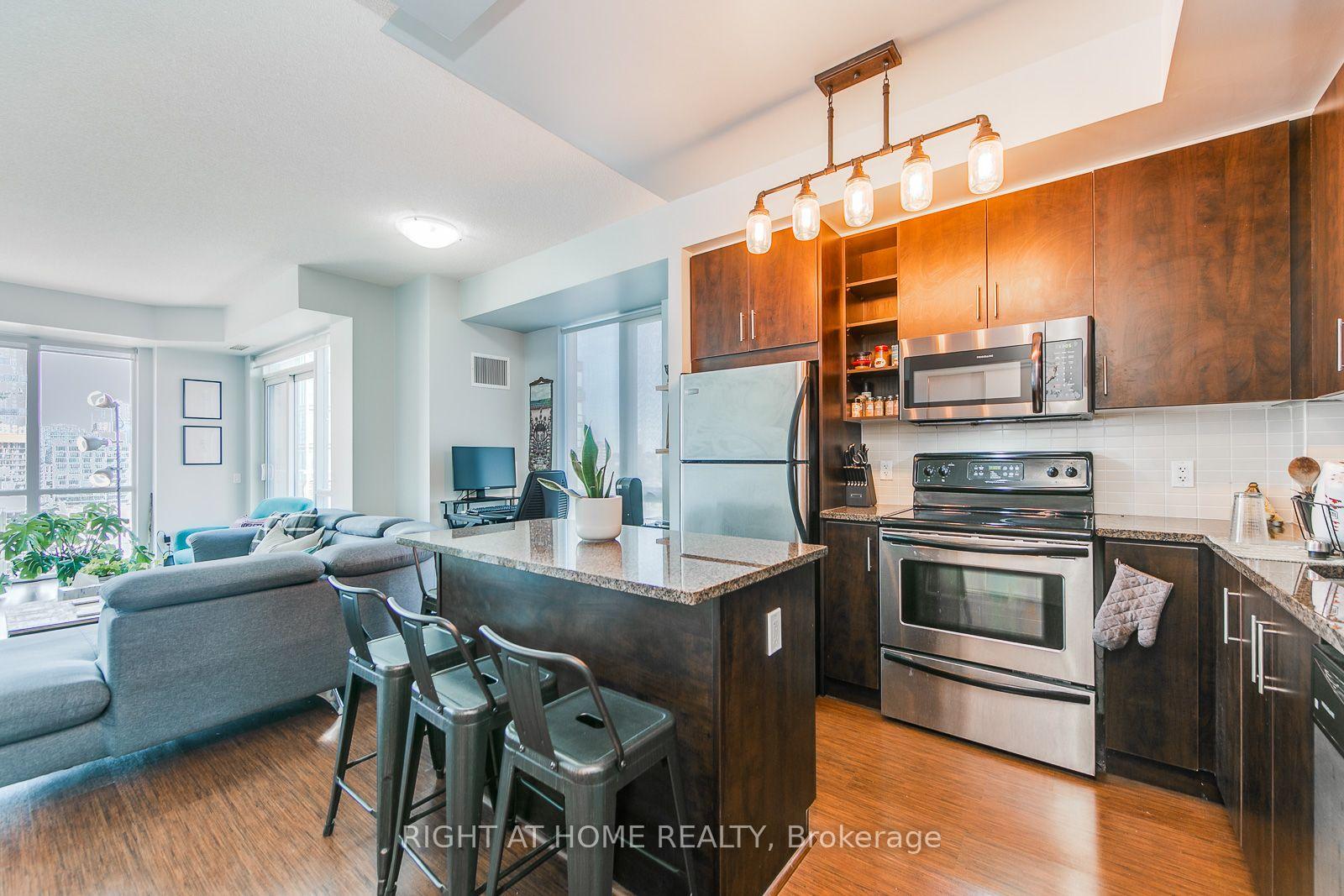 Photo 2 of Unit S1201, 112 George Street, Toronto, Waterfront Communities — HOMEH
