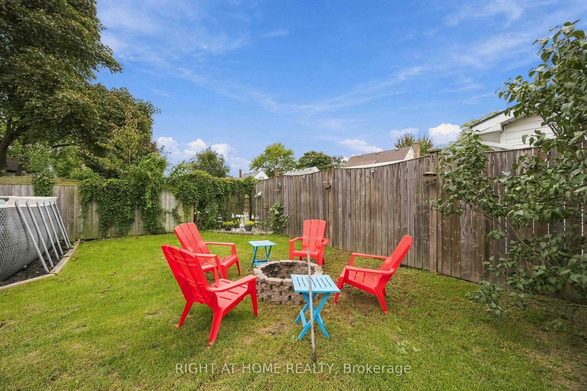 Photo 23 of 139 Gordon Street, Sarnia — HOMEH