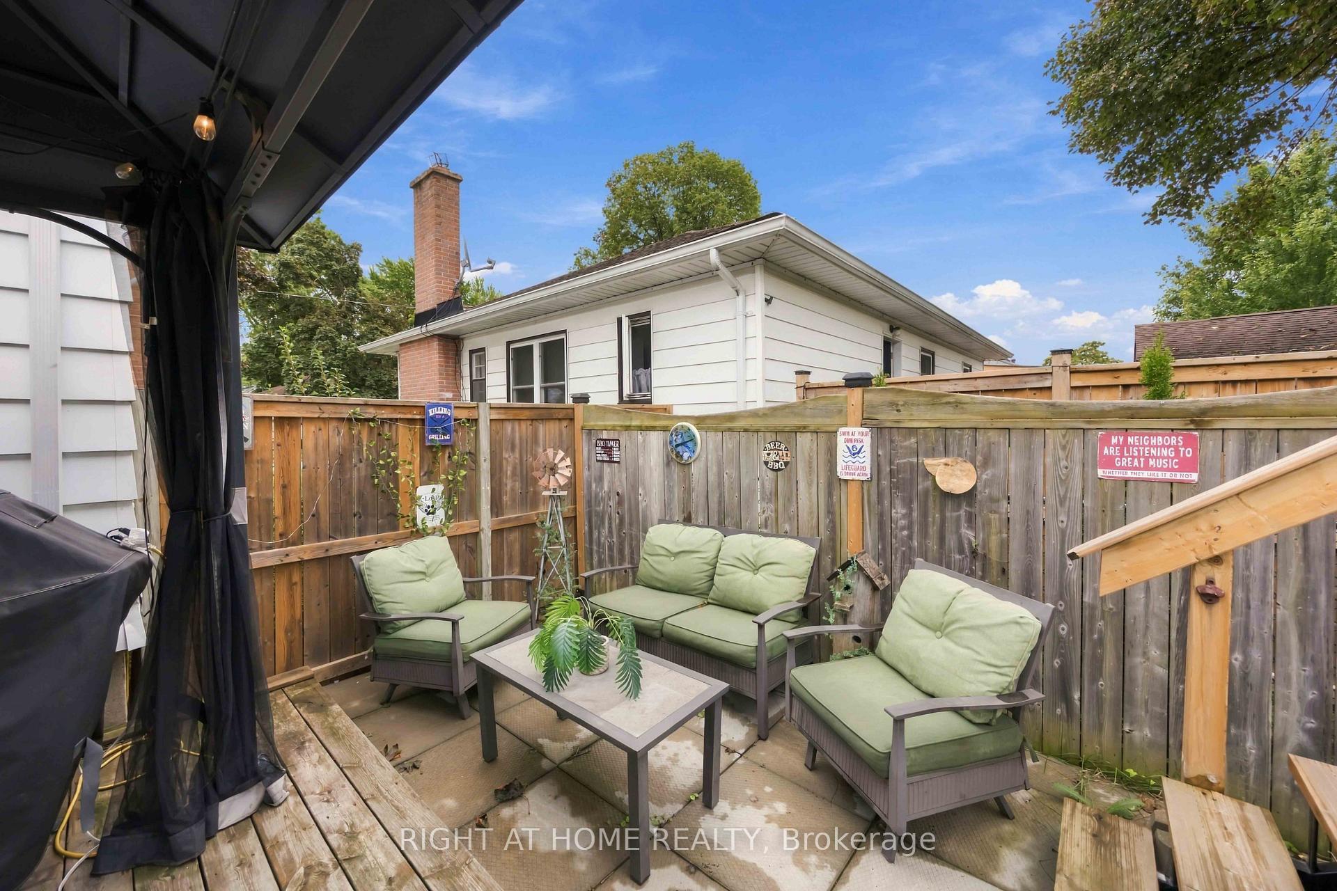Photo 24 of 139 Gordon Street, Sarnia — HOMEH