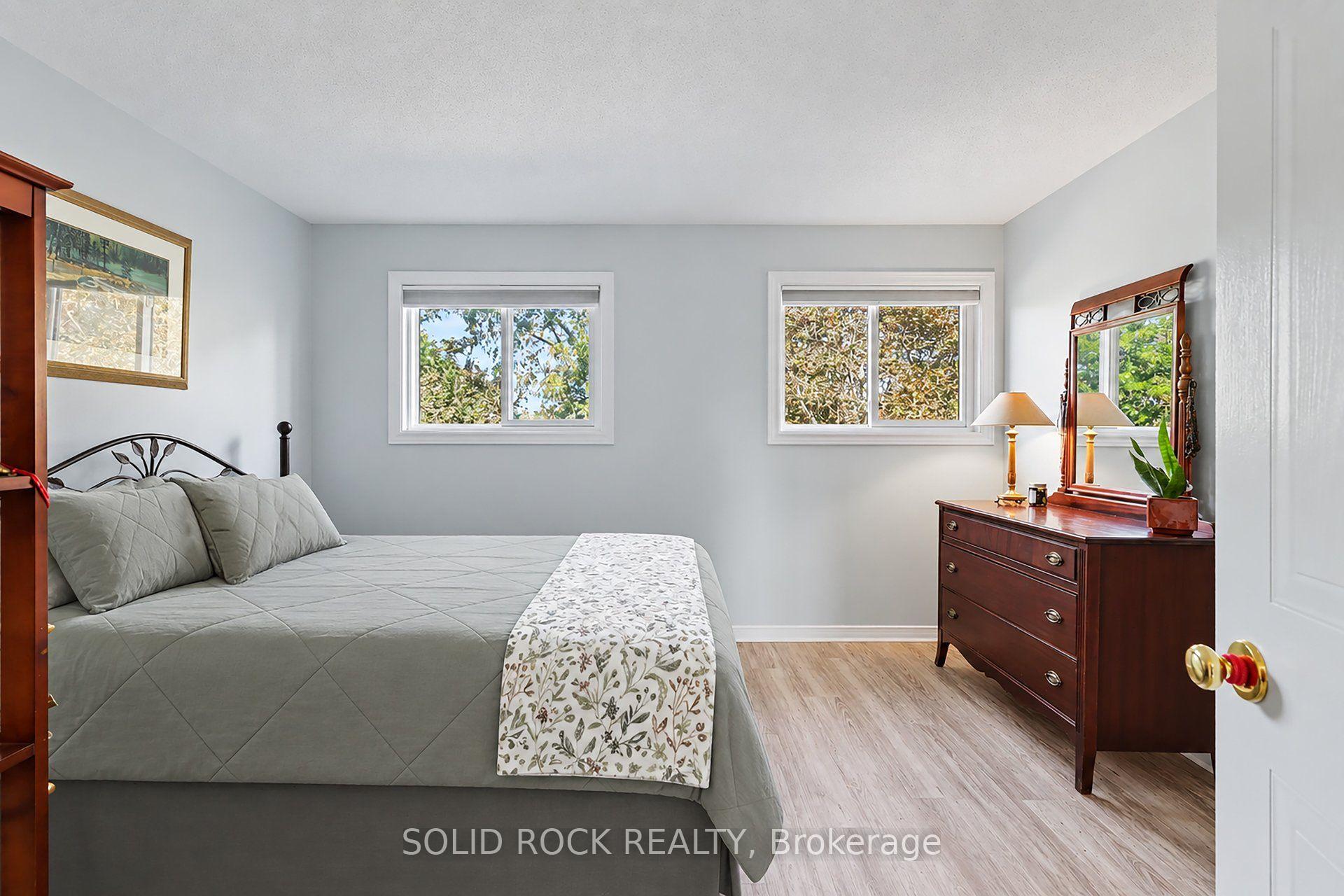 Photo 18 of 27 Randall James Drive, Ottawa, Stittsville (Central) — HOMEH