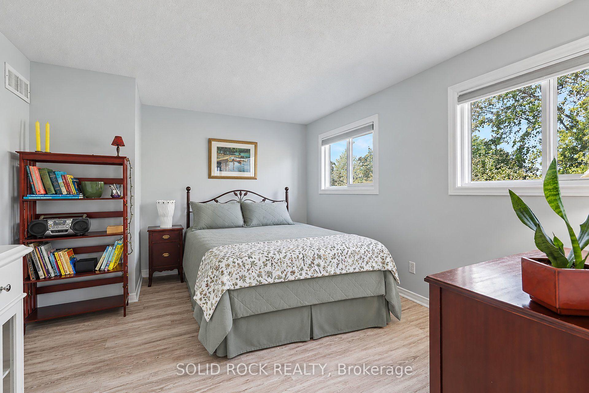 Photo 19 of 27 Randall James Drive, Ottawa, Stittsville (Central) — HOMEH