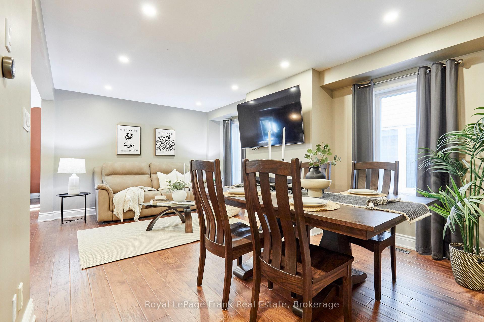 Photo 8 of 78 Beachgrove Crescent, Whitby, Taunton North — HOMEH