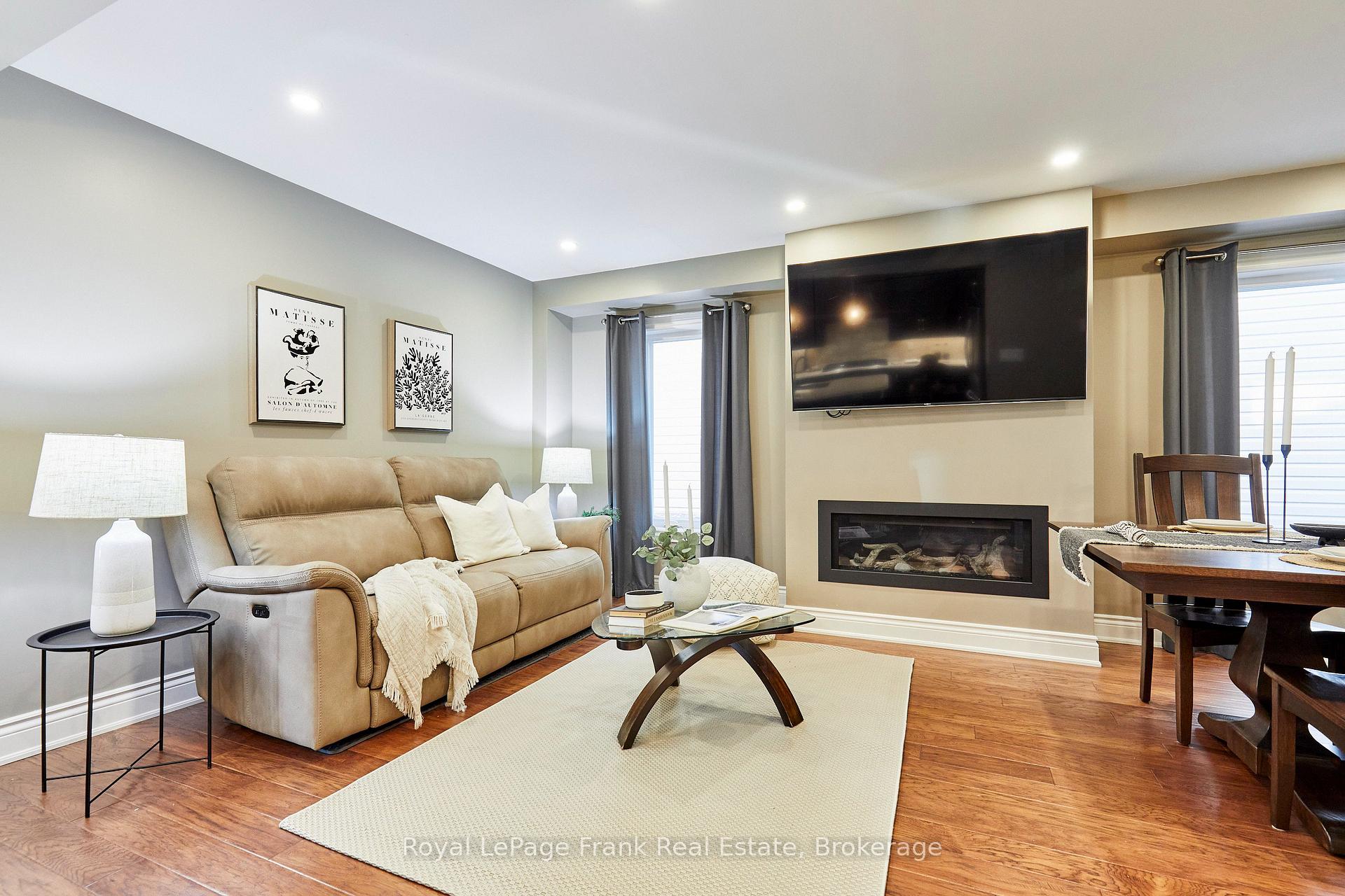 Photo 10 of 78 Beachgrove Crescent, Whitby, Taunton North — HOMEH