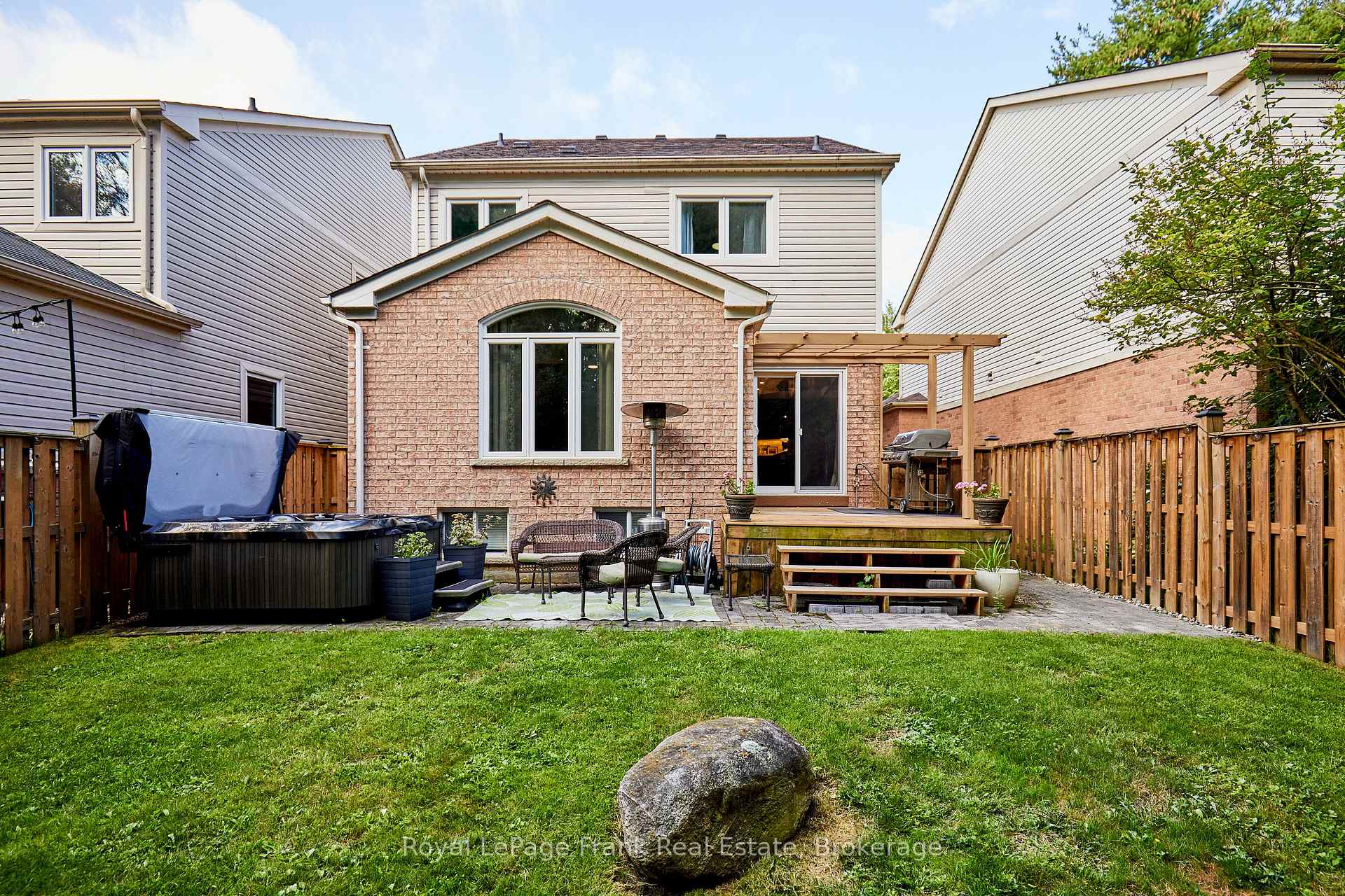 Photo 35 of 78 Beachgrove Crescent, Whitby, Taunton North — HOMEH