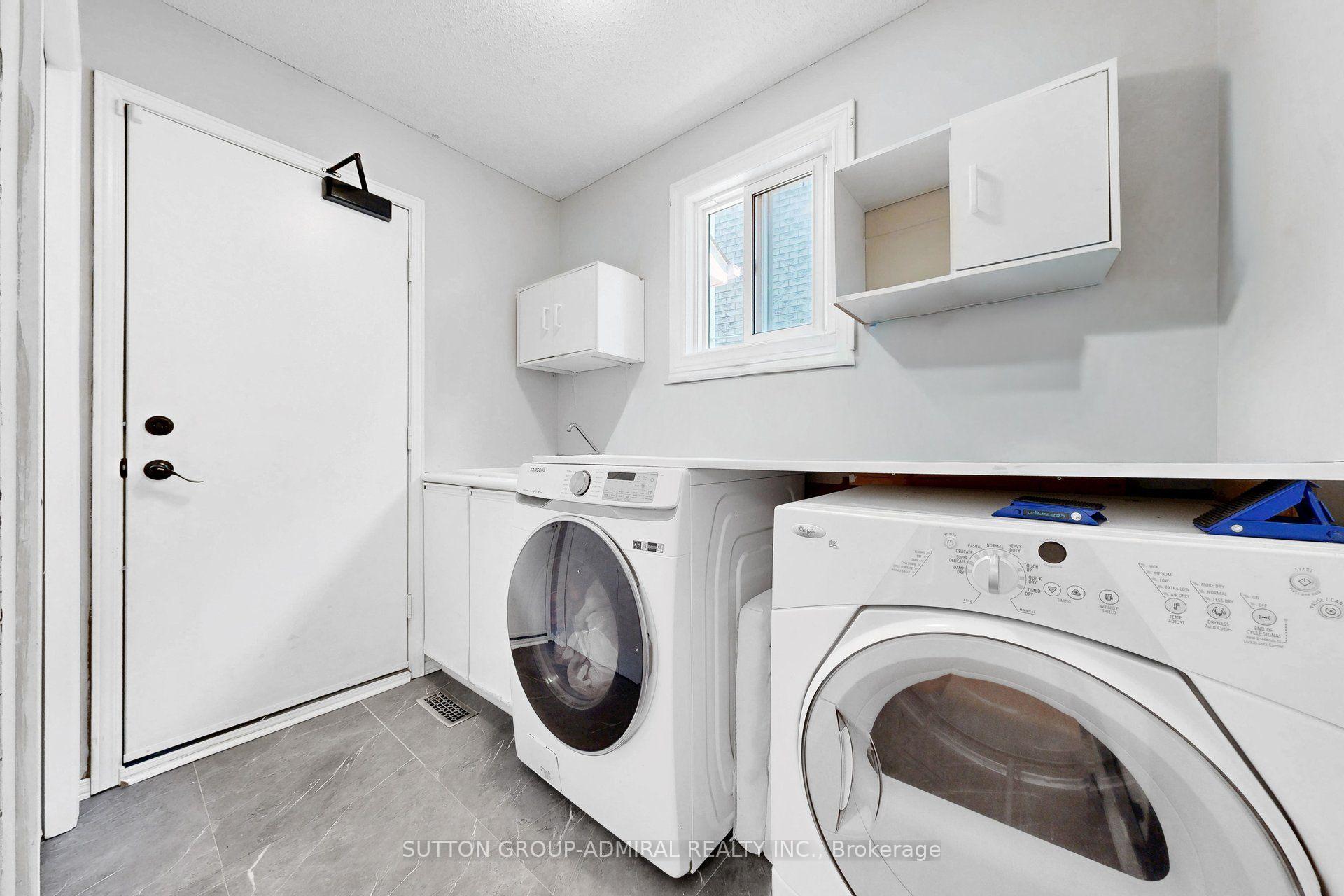 Photo 22 of 879 Peggoty Circle, Oshawa, Eastdale — HOMEH