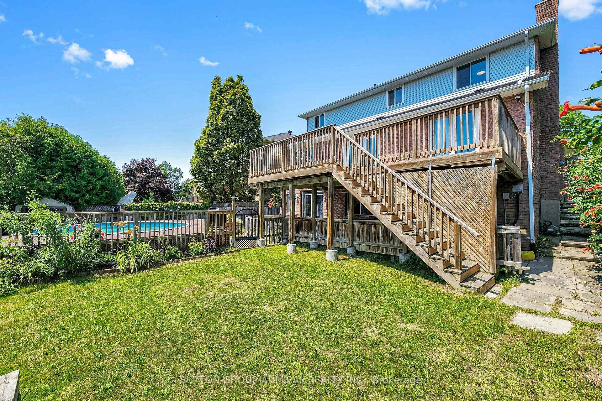 Photo 48 of 879 Peggoty Circle, Oshawa, Eastdale — HOMEH